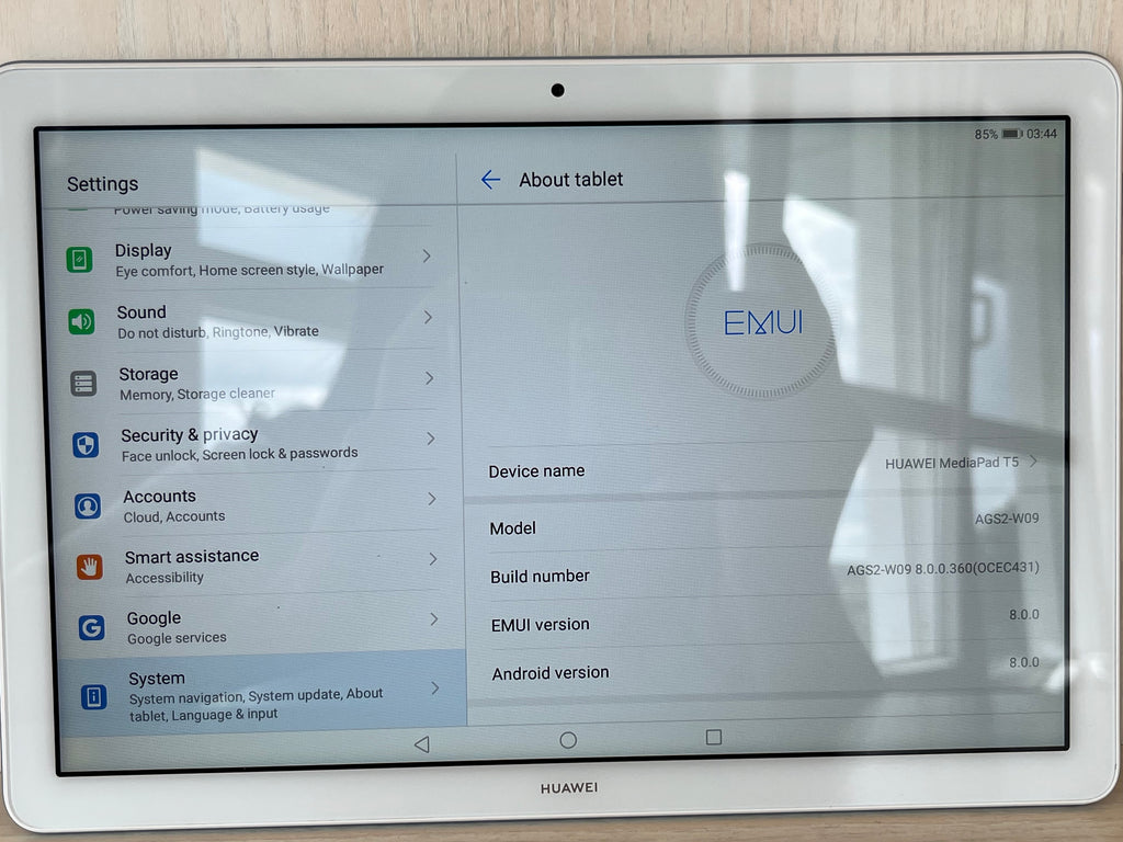 Huawei MediaPad T5 10.1 32GB 3GB RAM Schwarz + Hülle & USB-C Kabel, guter Zustand