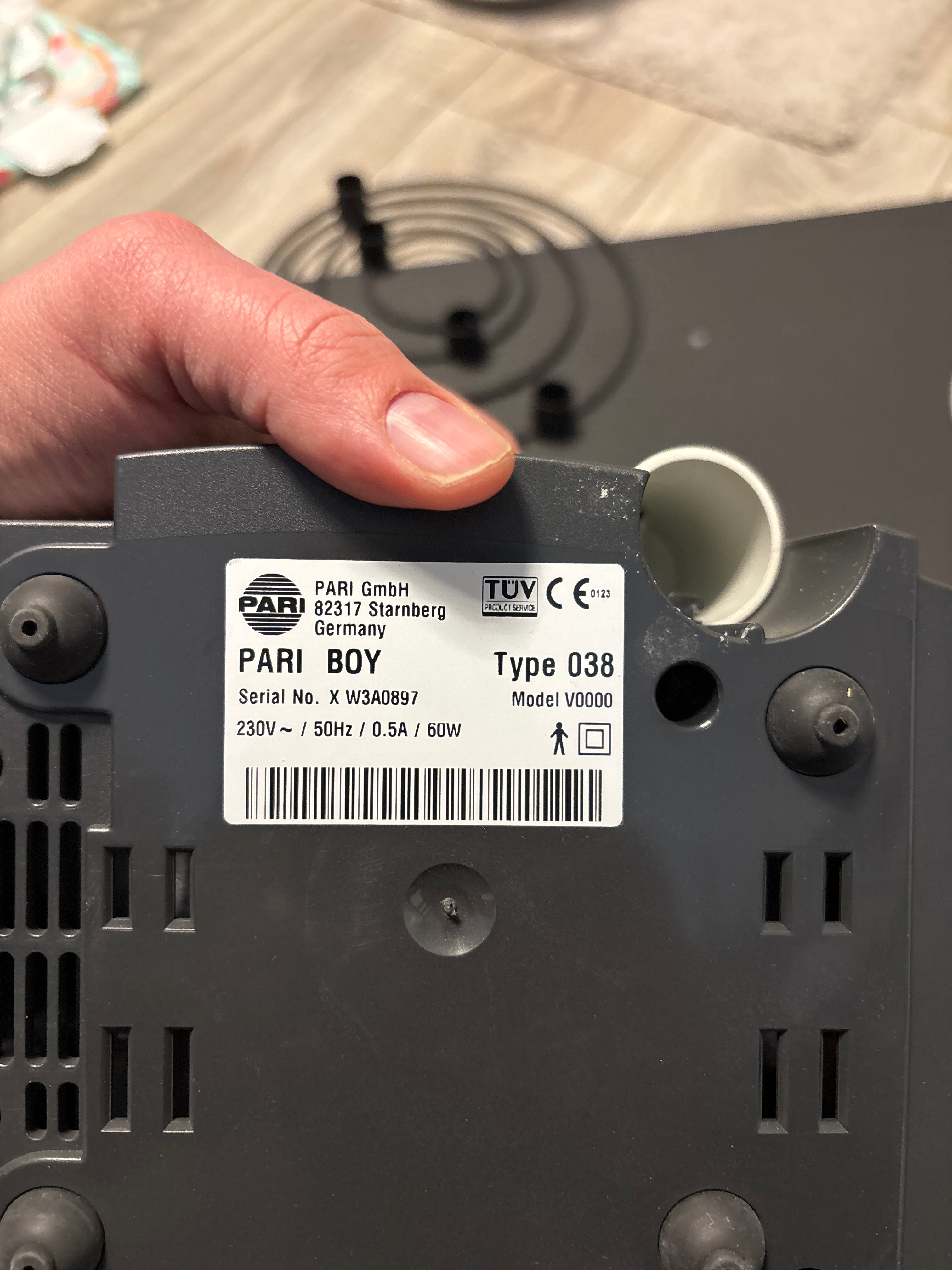 PARI TurboBoy Inhaliergerät Kompakt Schwarz/Silber, sehr guter Zustand, OVP