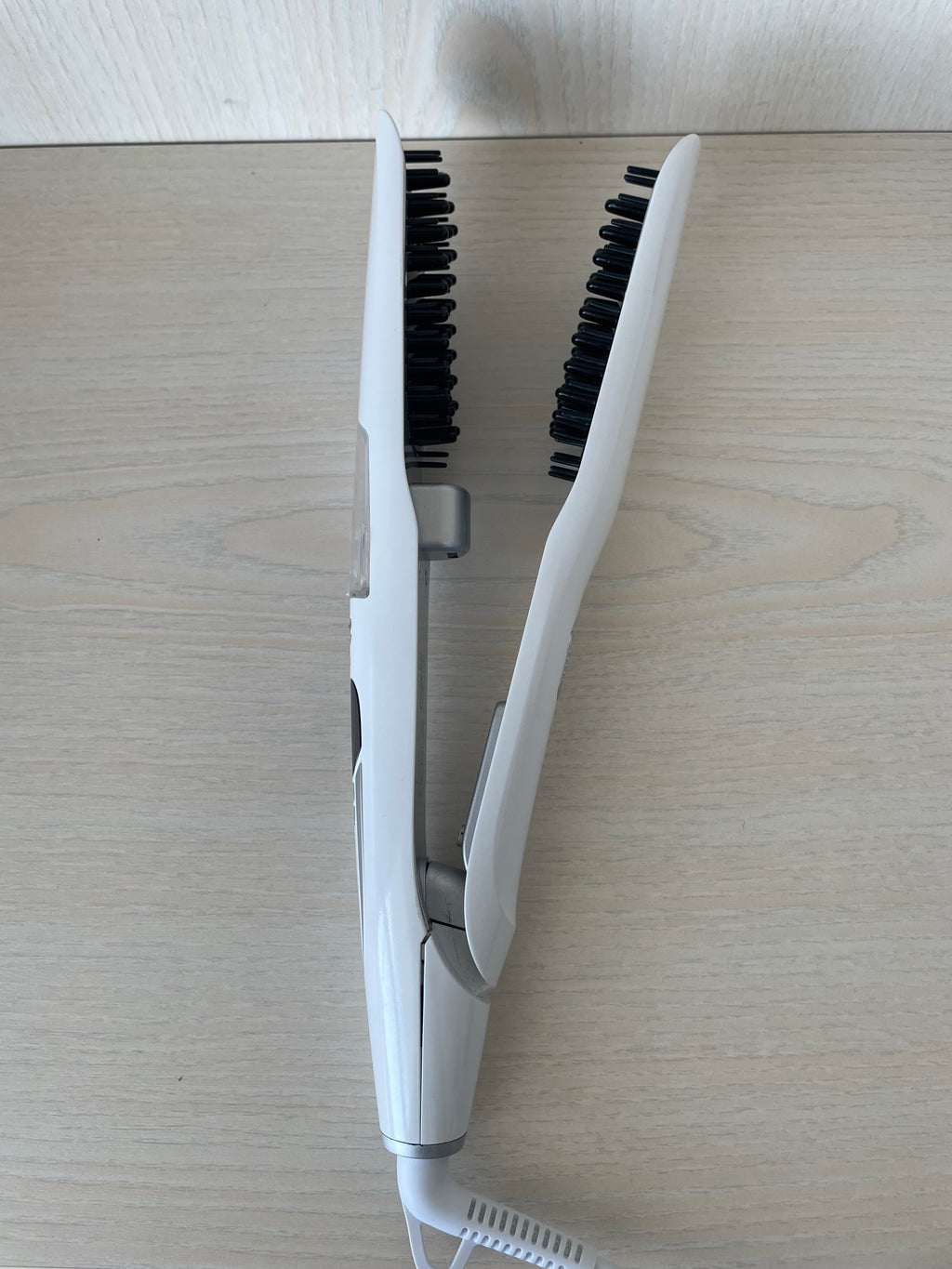 Silk’n GoBrush Mist Dampf-Glättbürste Weiß EU-Stecker Sehr Gut