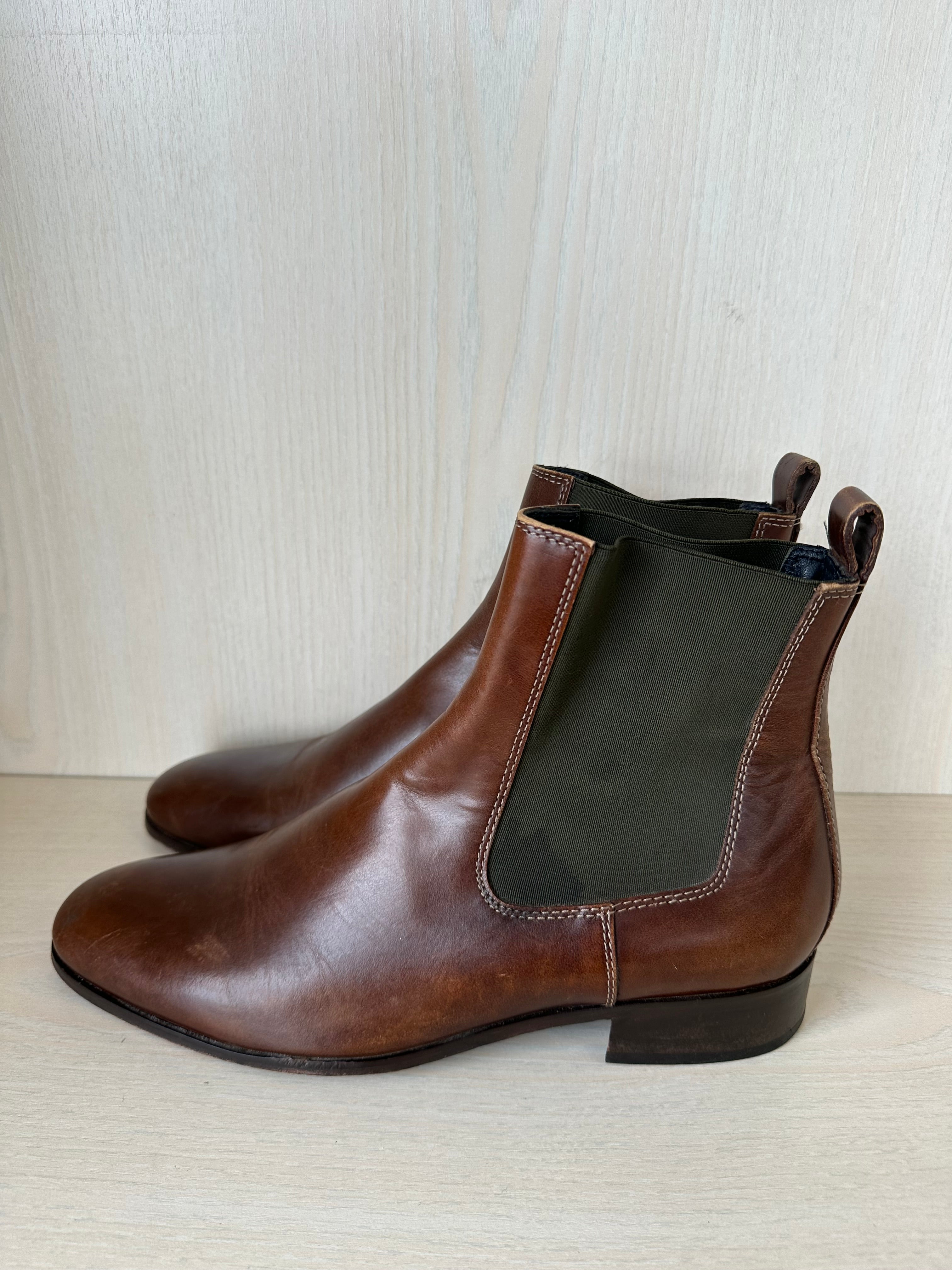 Tommy Hilfiger Comfort Tambo Chelsea Boots EU 42 Tan Leder, guter Zustand