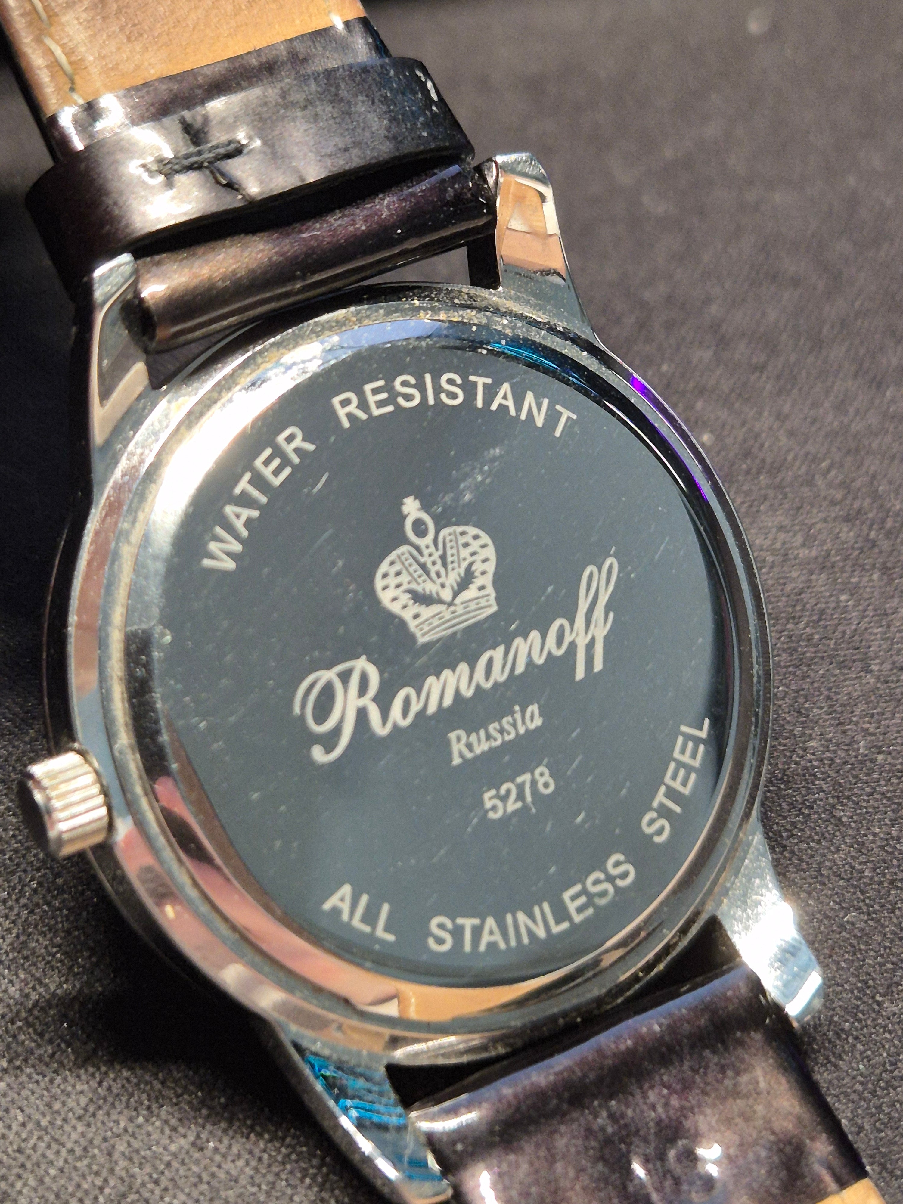 Romanoff Damen Uhr 5278 – Keramiklünette, MOP-Zifferblatt, Lederarmband, 32mm