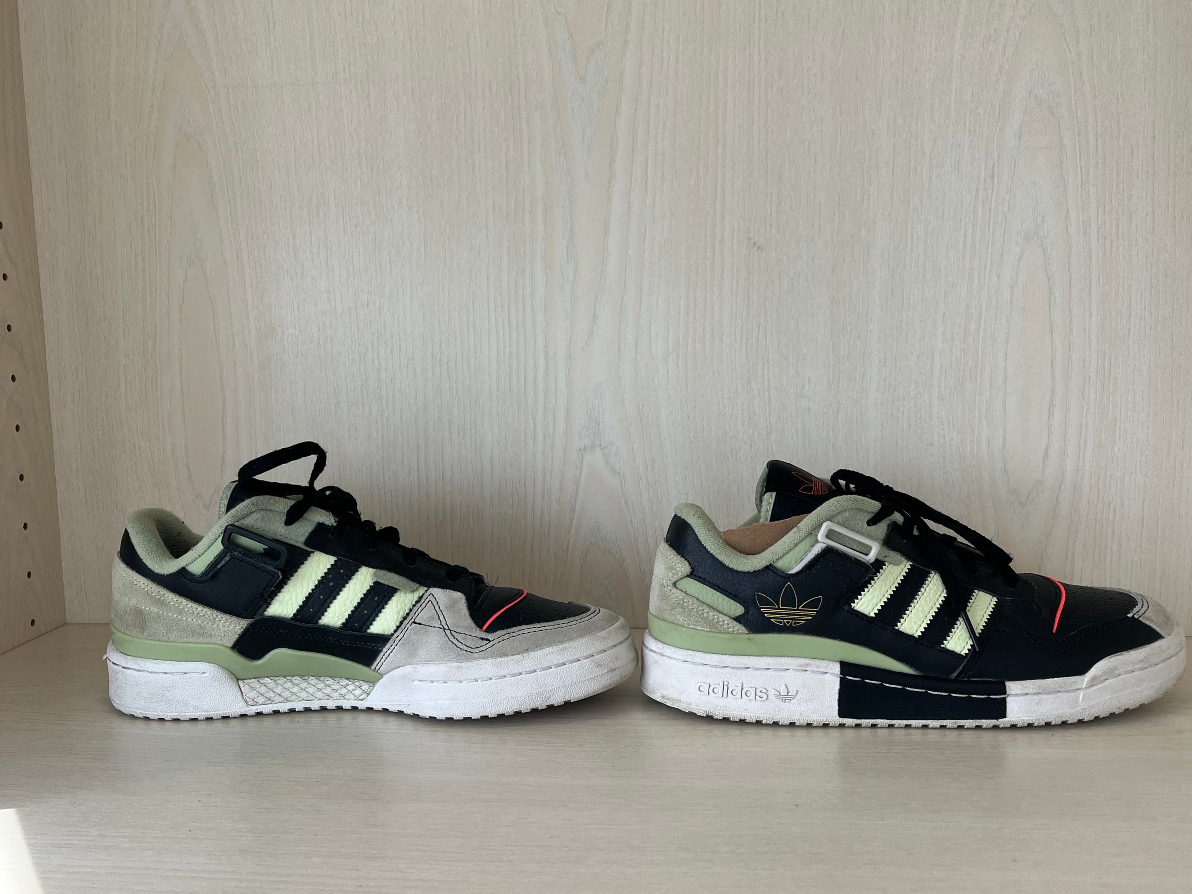 Adidas Forum Exhibit Low GZ0936 Core Black/Almost Lime EU 40⅔ | Guter Zustand