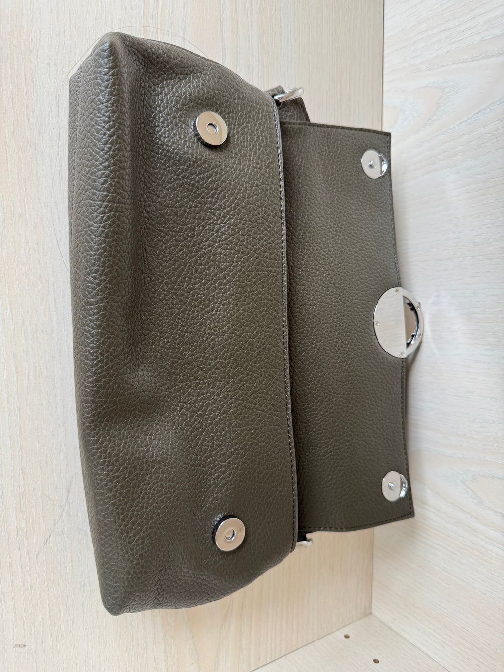 HUGO by Hugo Boss Schultertasche Olive, Kunstleder, Medium, guter Zustand