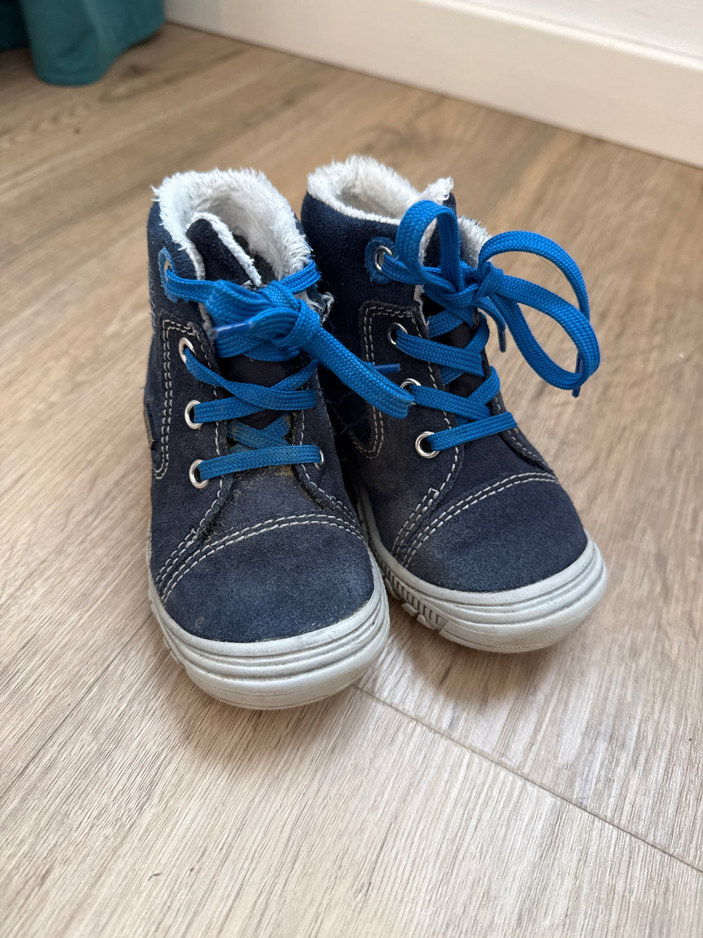 Richter Groovy Kids’ Winter Boots – Gore-Tex, Blue, Size 22, Good Condition