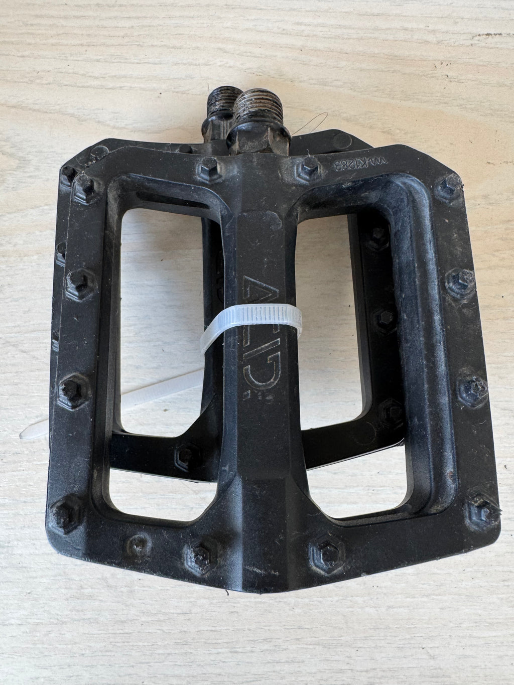 VP-536 Platform Pedals – Nylon Composite, Black, Normal Use