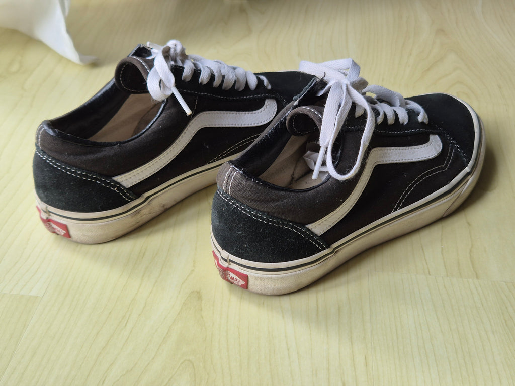 Vans Old Skool Sneaker – Schwarz/Weiß, Canvas/Wildleder, Gr. 38, gebraucht