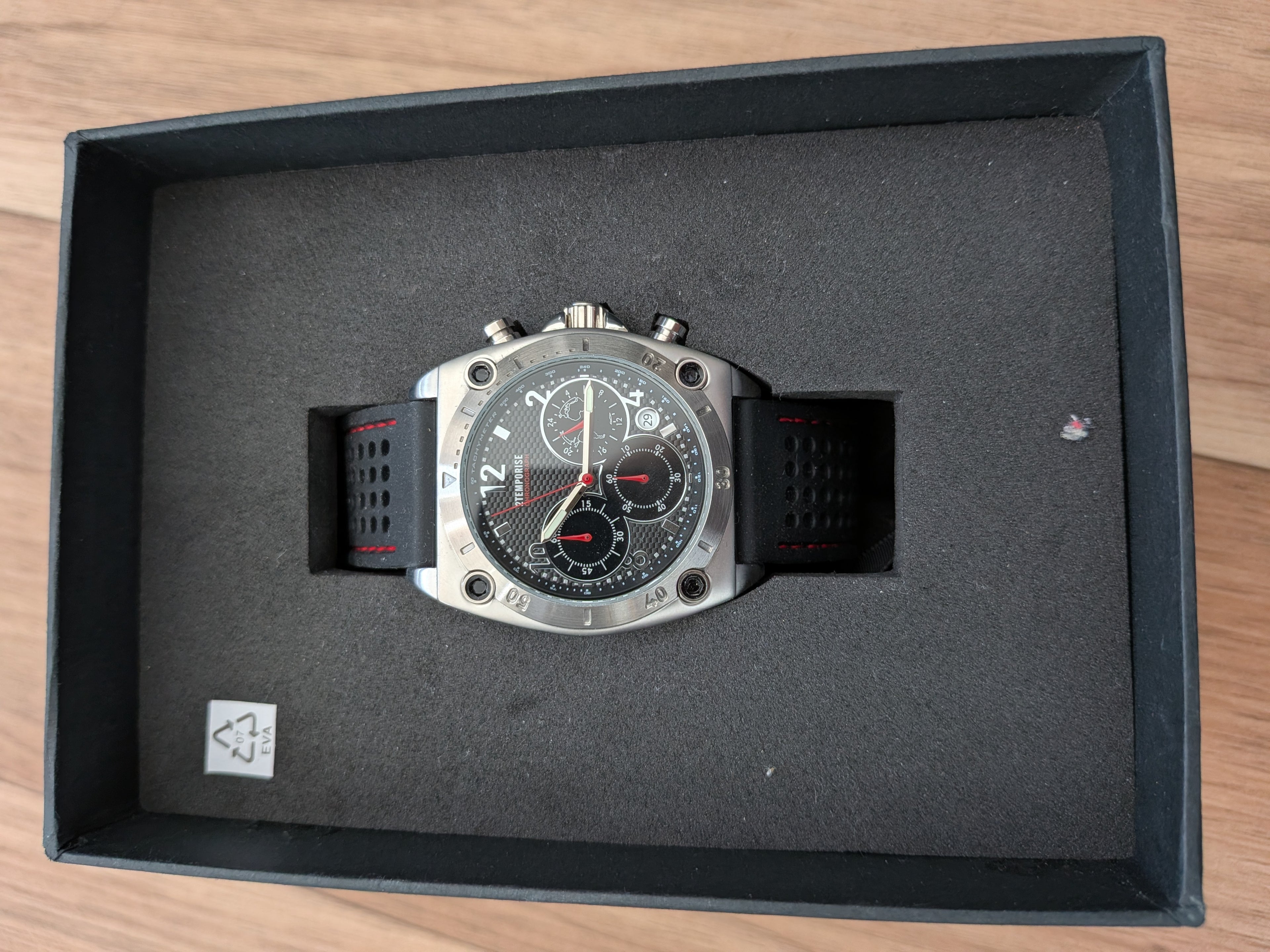 2Temporise Chronograph 47mm Edelstahl Quarz Uhr mit Box, sehr guter Zustand