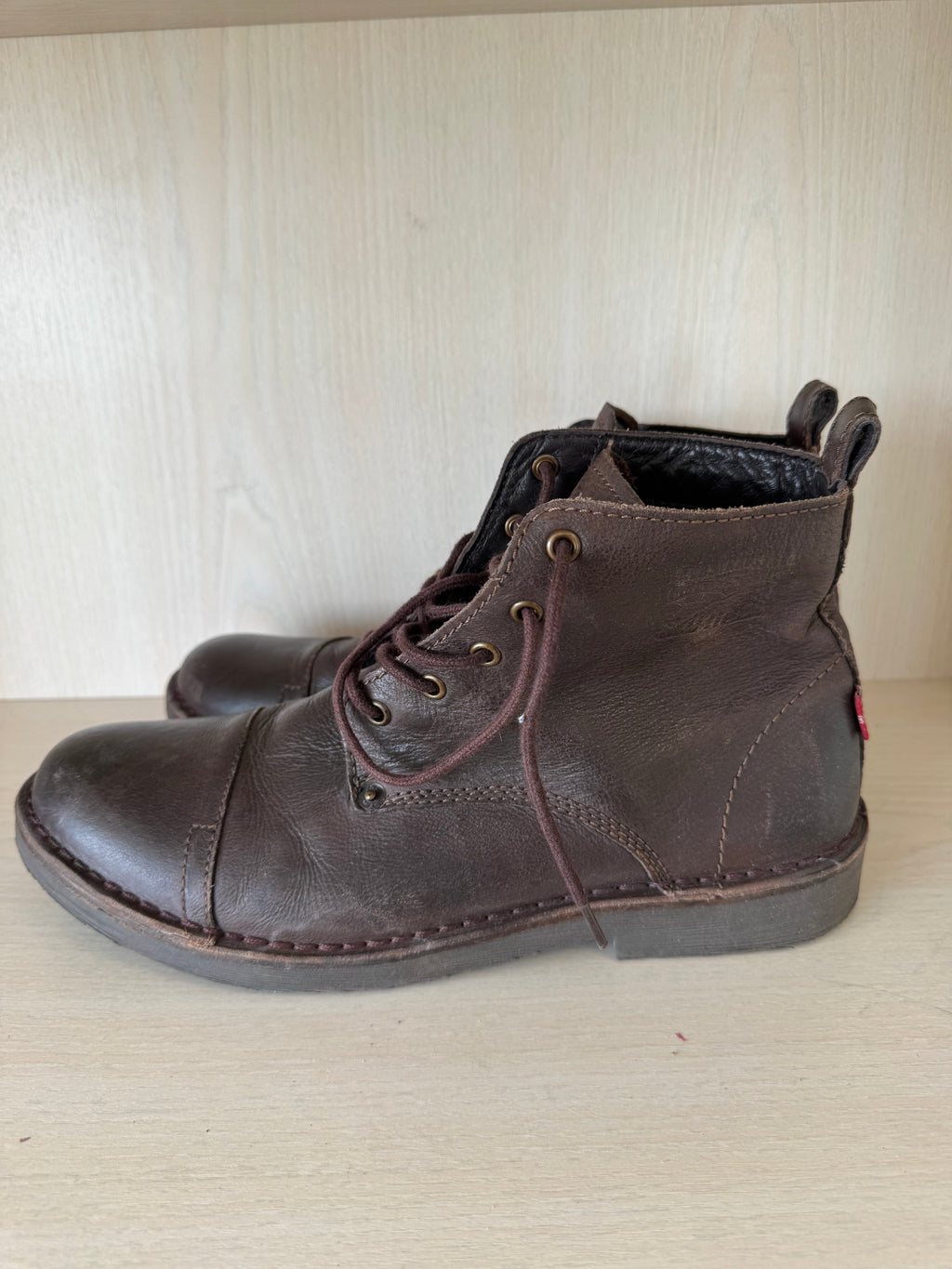 Levi’s Track Boot – Leder, Dunkelbraun, Gr. 42, Guter Zustand