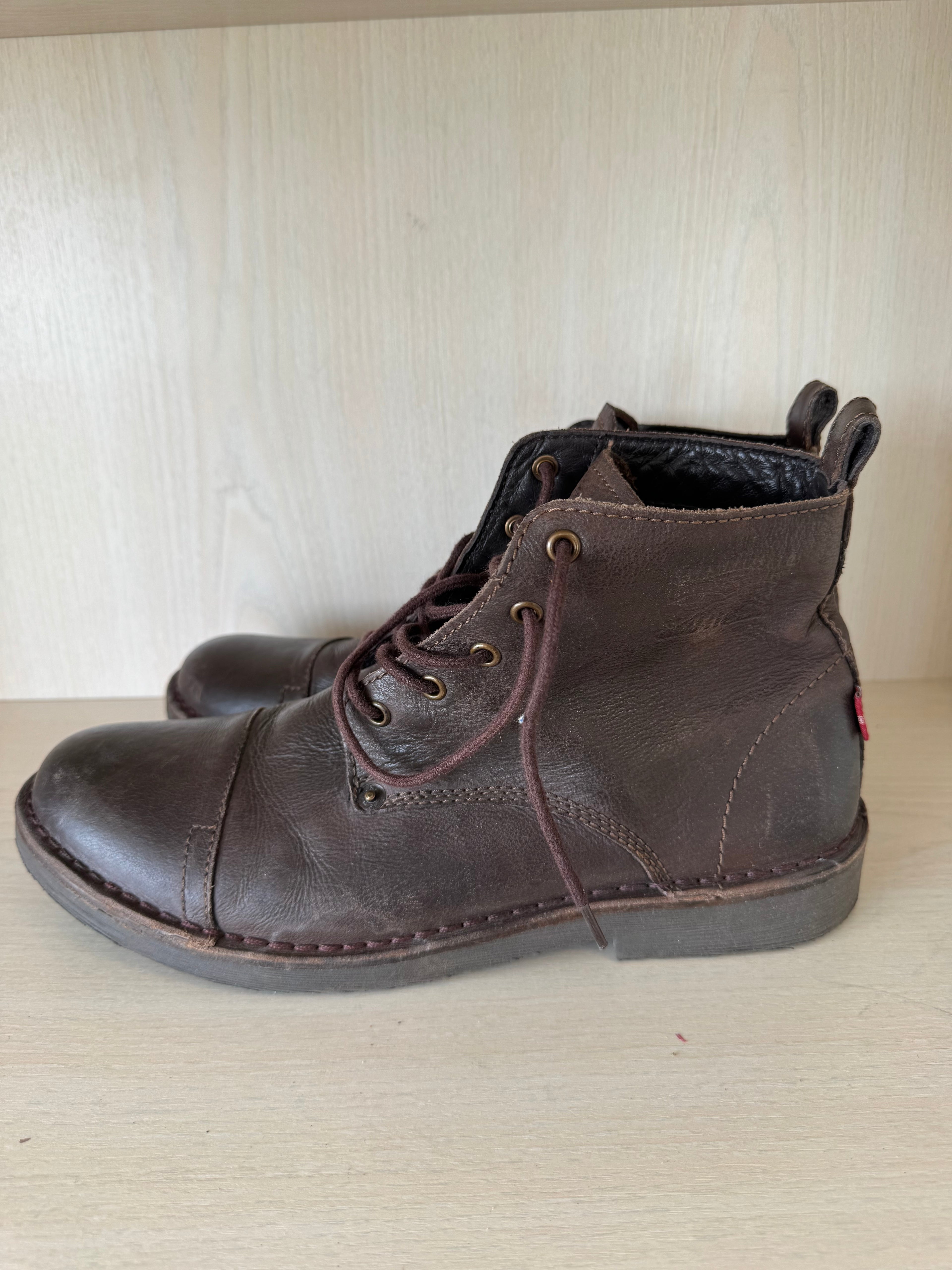 Levi’s Track Boot – Leder, Dunkelbraun, Gr. 42, Guter Zustand