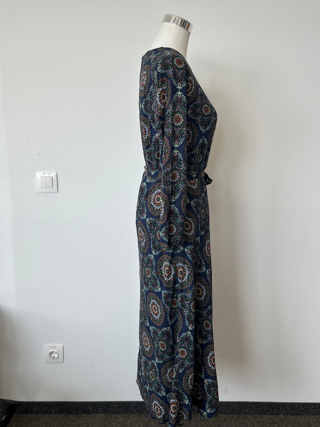 Holly & Whyte by Lindex Maxikleid Langarm EU 40 Mehrfarbig Sehr Gut