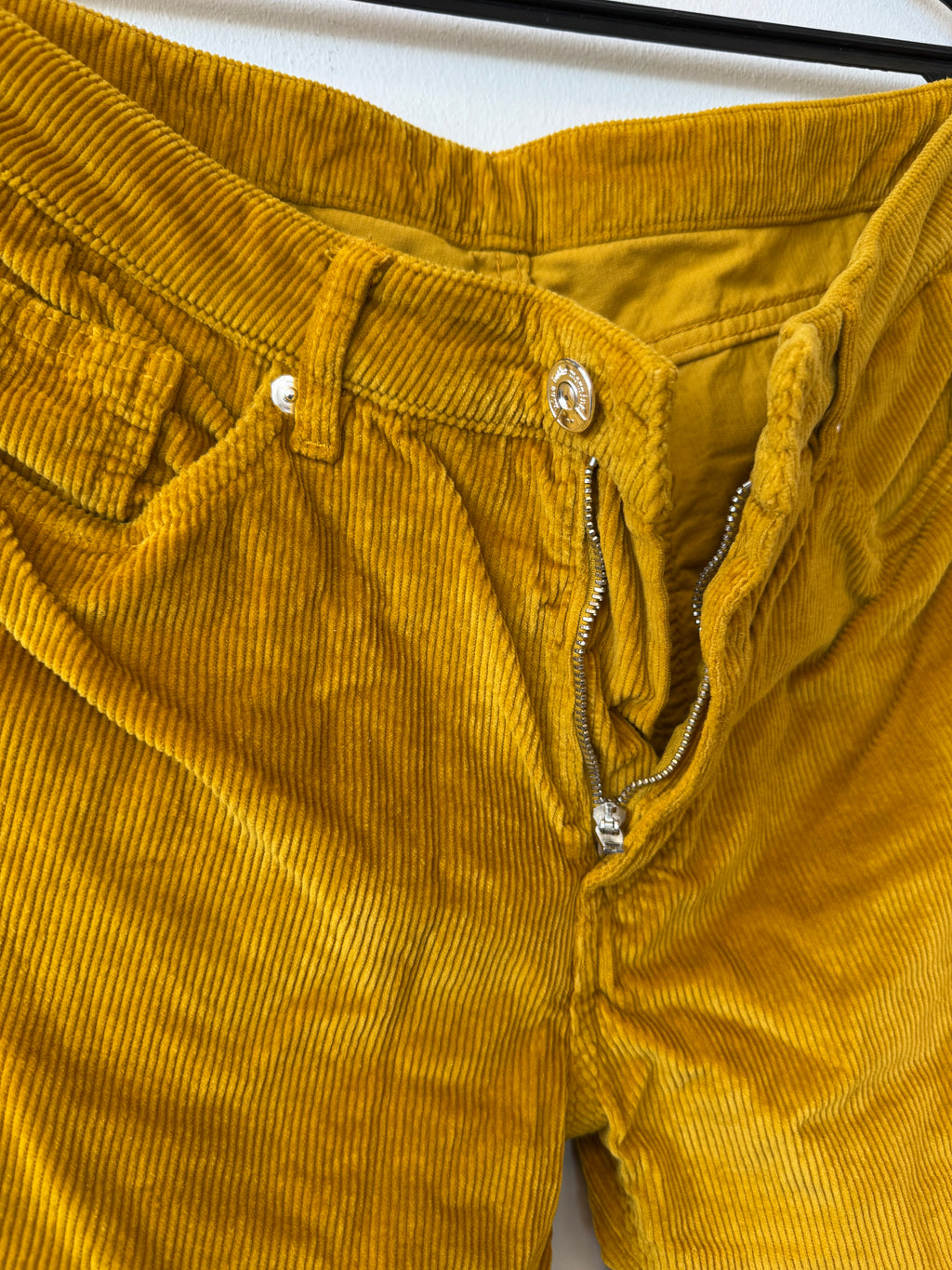 Nine in the Morning Cordhose Gold W28, guter Zustand