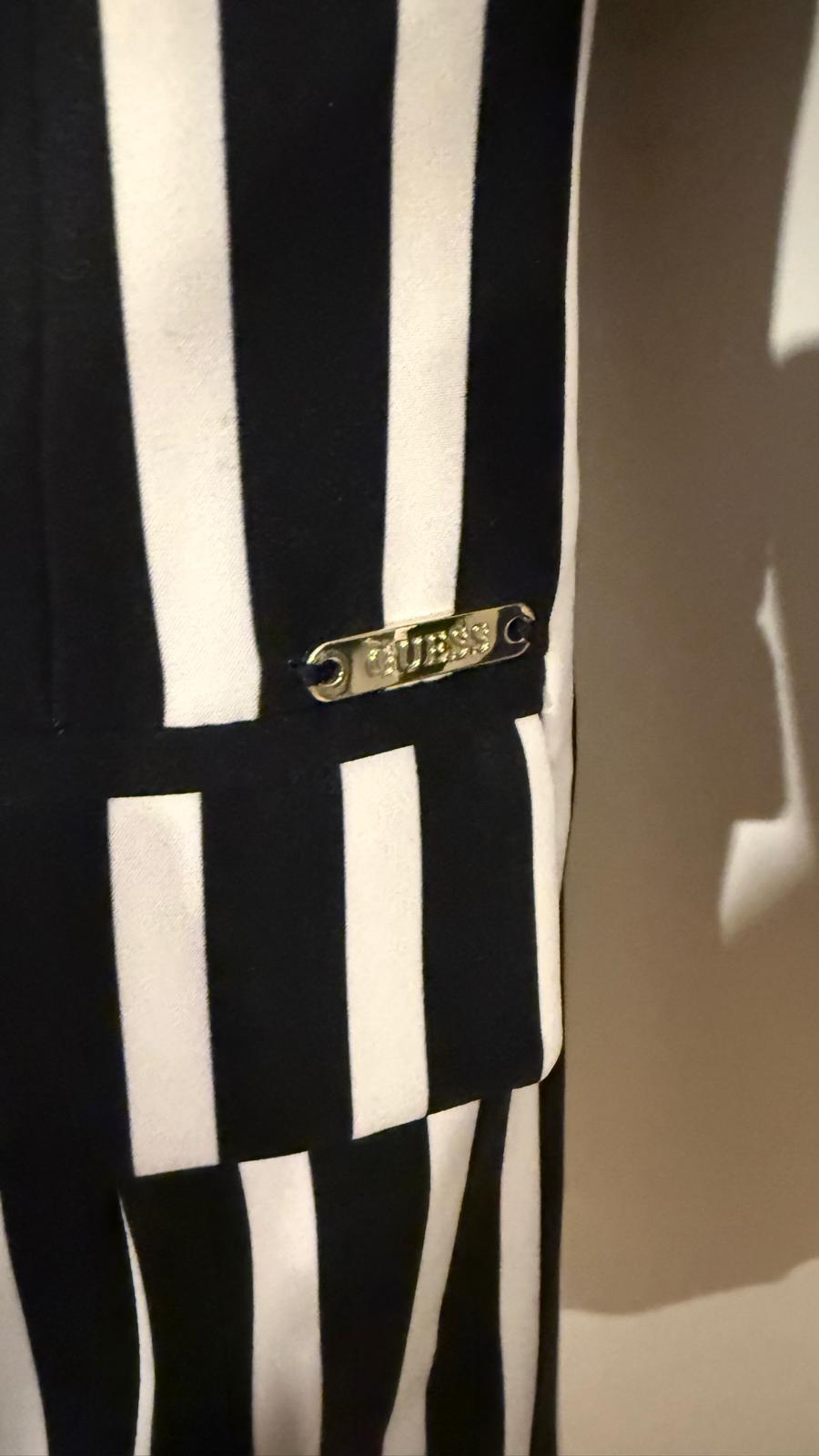 Guess Damen Blazer S | Schwarz/Weiß Gestreift | Guter Zustand