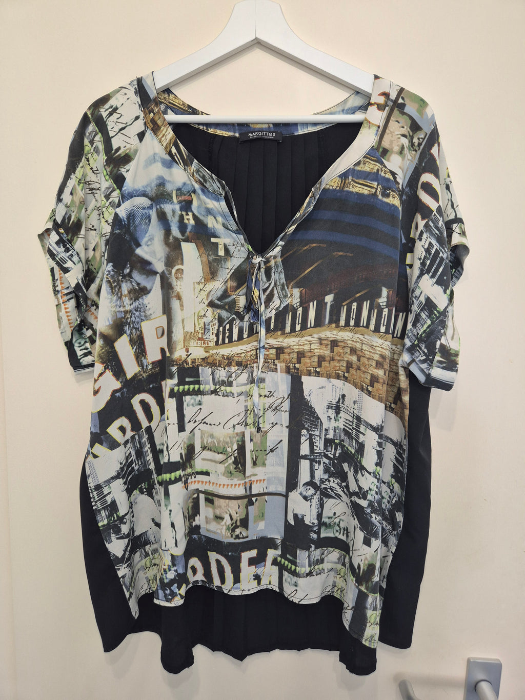Margittes Tunika/Bluse 46 – Collage-Print, Schwarz, Sehr Gut