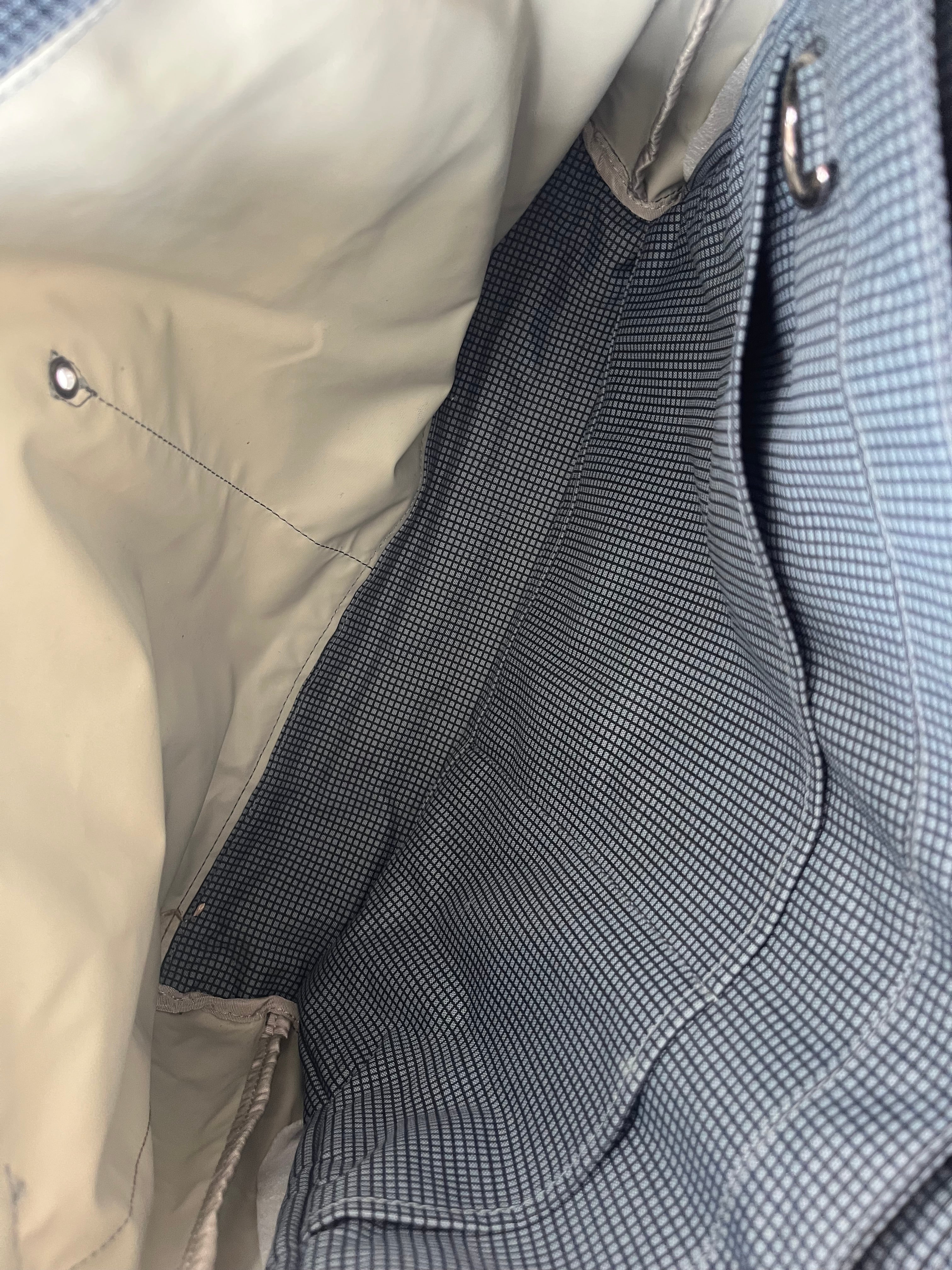Lacoste Messenger Bag – Blau Micro-Karo – Sehr guter Zustand – Groß