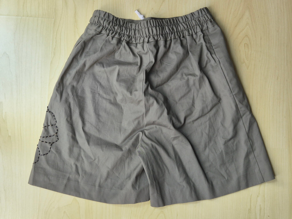 Alessandro Dell’Acqua Bermuda Shorts – XS/S – Armygrün – 3D Blumenstickerei – Sehr gut