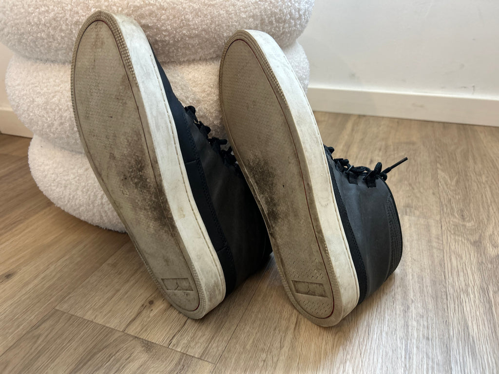 Nike Air Jordan Westbrook 0 'Holiday', Schwarz/Grau, Gr. 42, guter Zustand