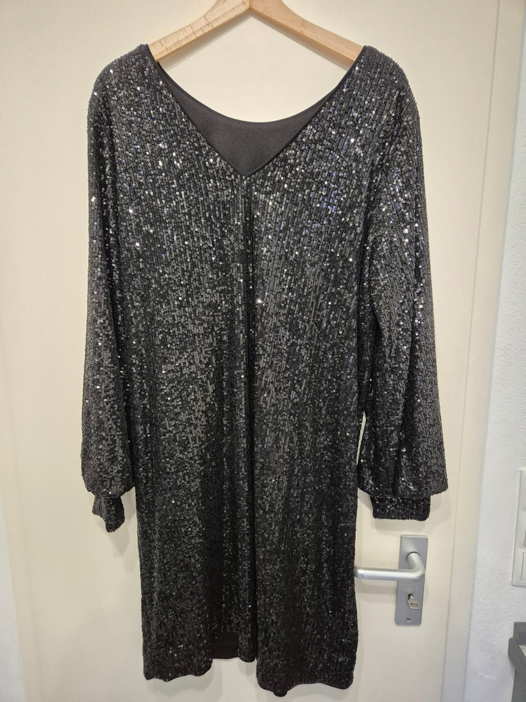 Maison 123 Charme R Paillettenkleid – Schwarz, Gr. DE 42 FR 44, Neu