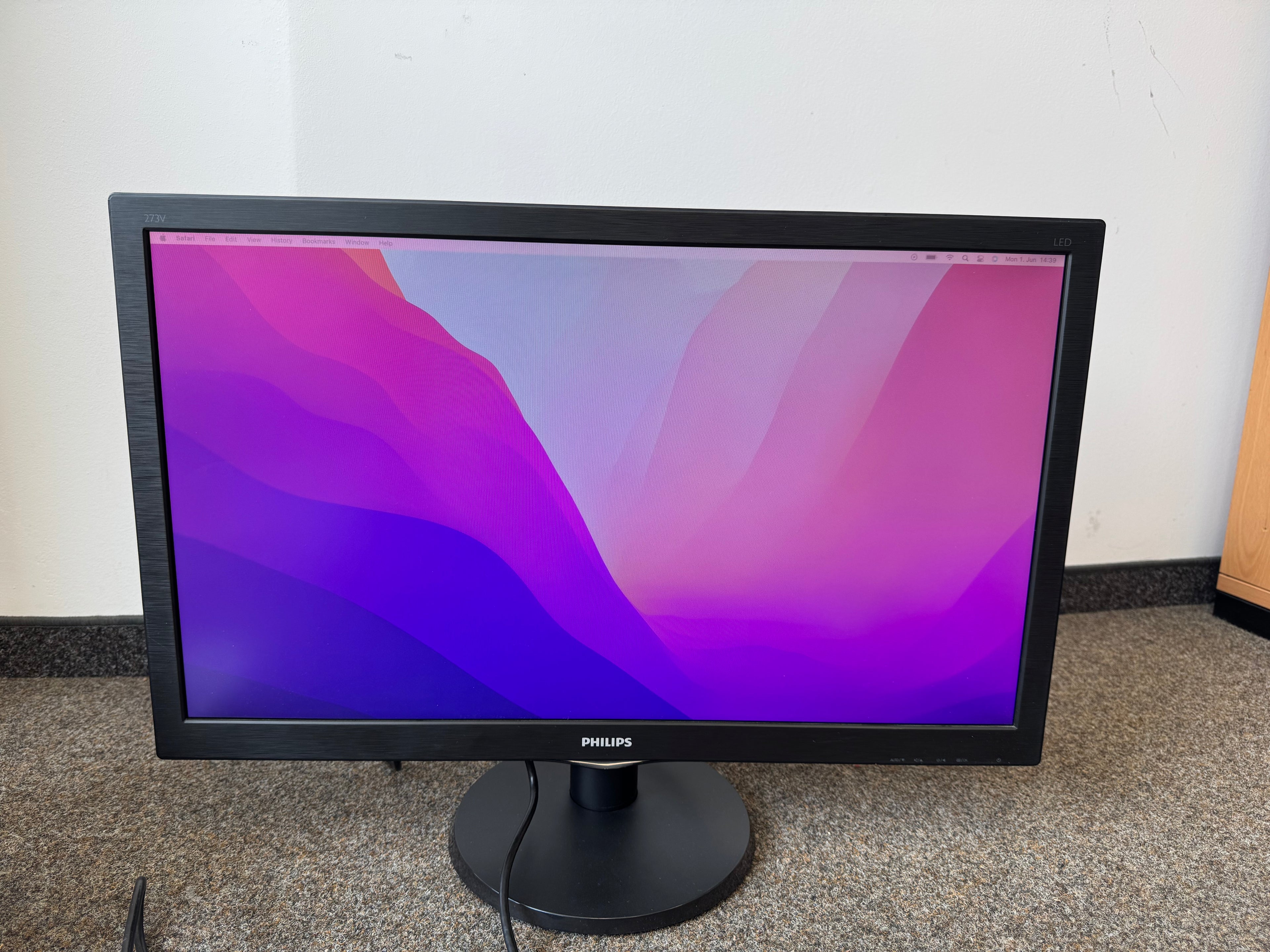 Philips 22 Full HD Monitor 223V5LHSB2, HDMI/VGA, Schwarz, Gebrauchsspuren