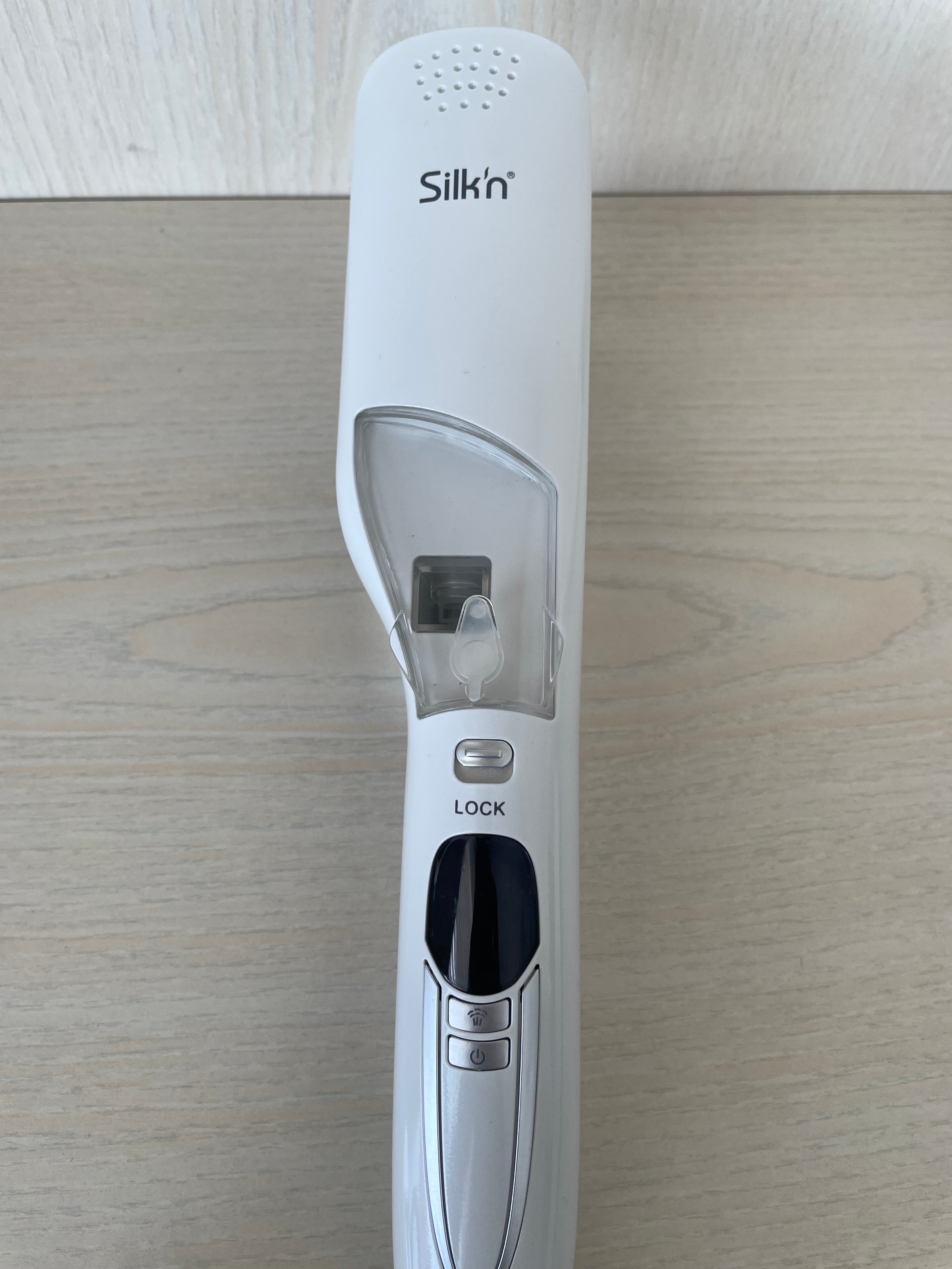Silk’n GoBrush Mist Dampf-Glättbürste Weiß EU-Stecker Sehr Gut