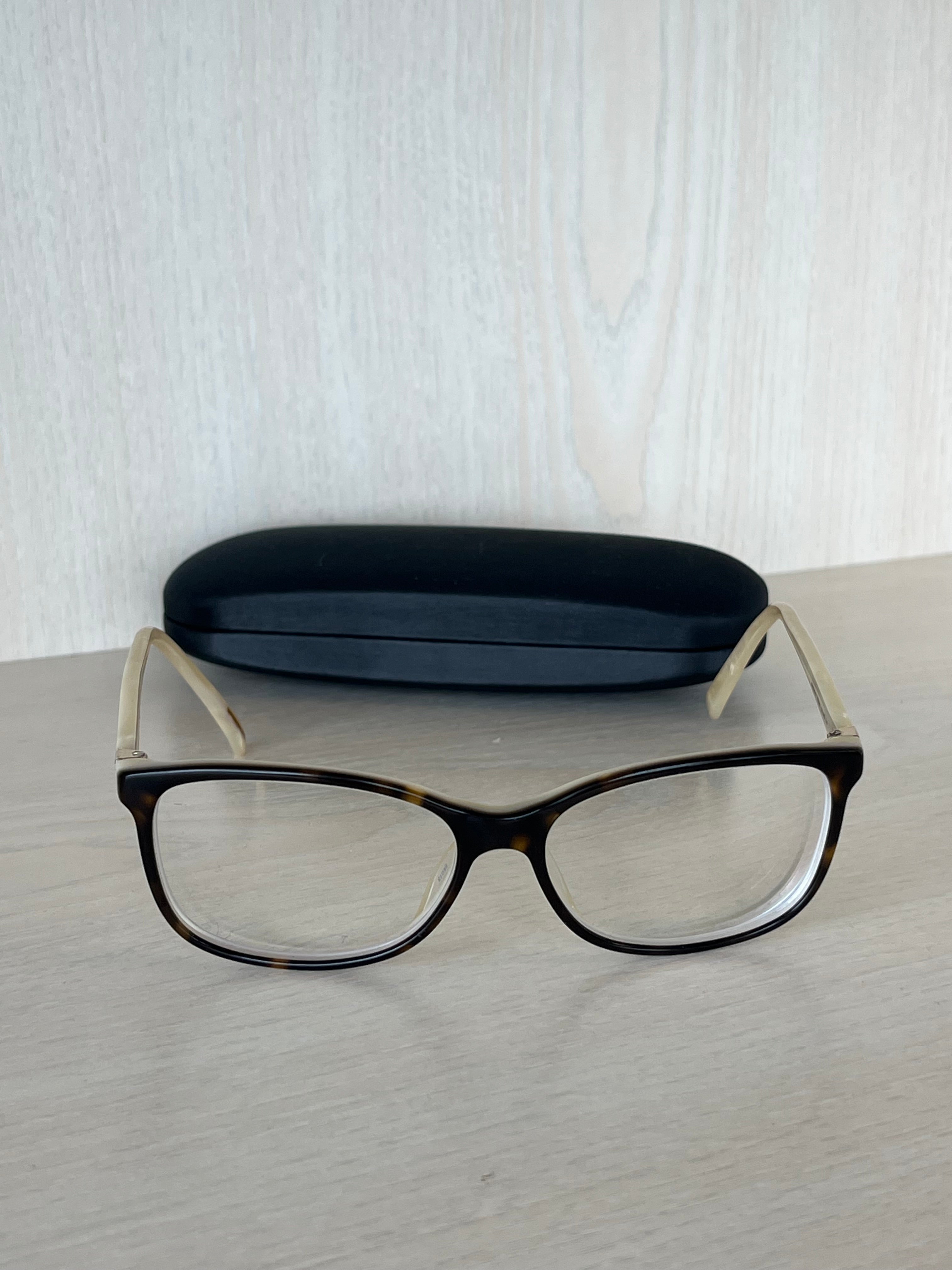 GIVENCHY VGV268 Black/Ivory Women’s Eyeglass Frame 140mm – Very Good