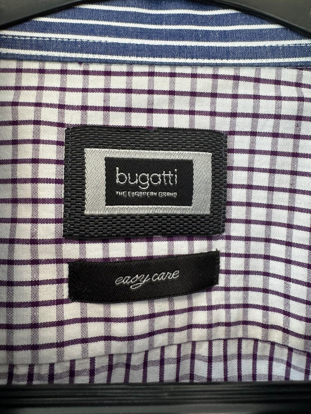 Bugatti Men’s Check Shirt Red/White Size 43/44 – Very Good Condition