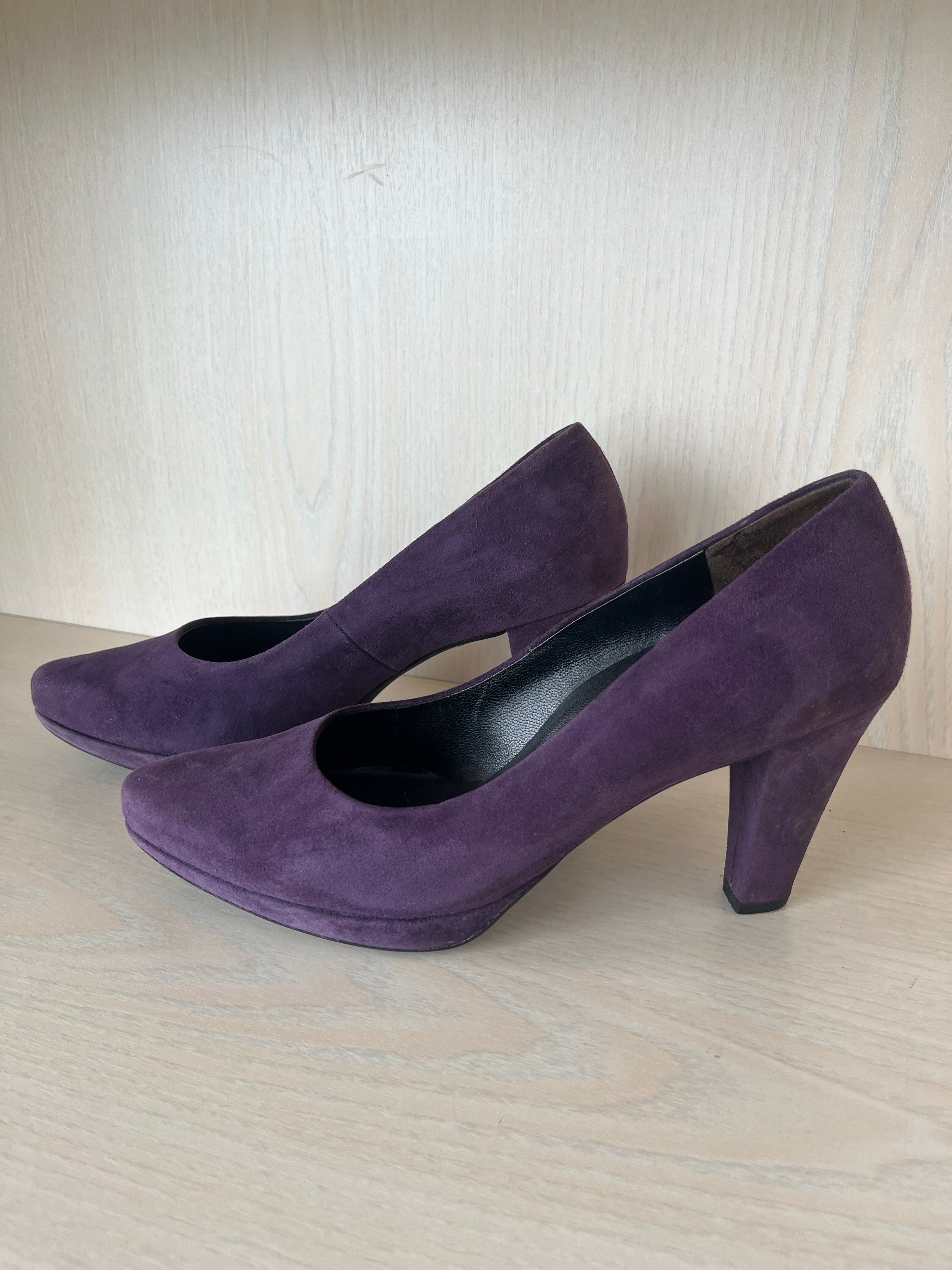 Paul Green Pumps Veloursleder dunkelviolett | EU 39 | sehr guter Zustand