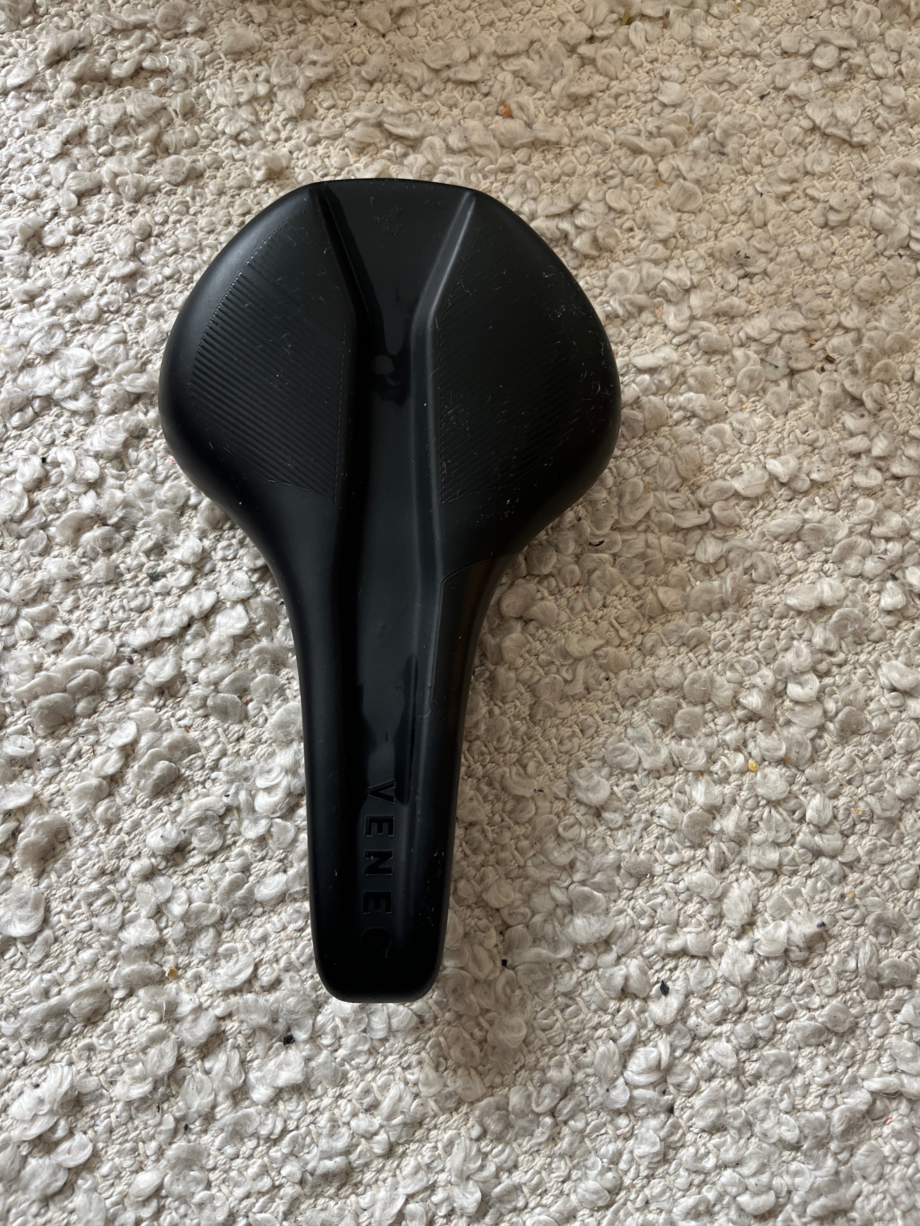 CUBE Natural Fit Venec Sattel 142 mm – guter Zustand