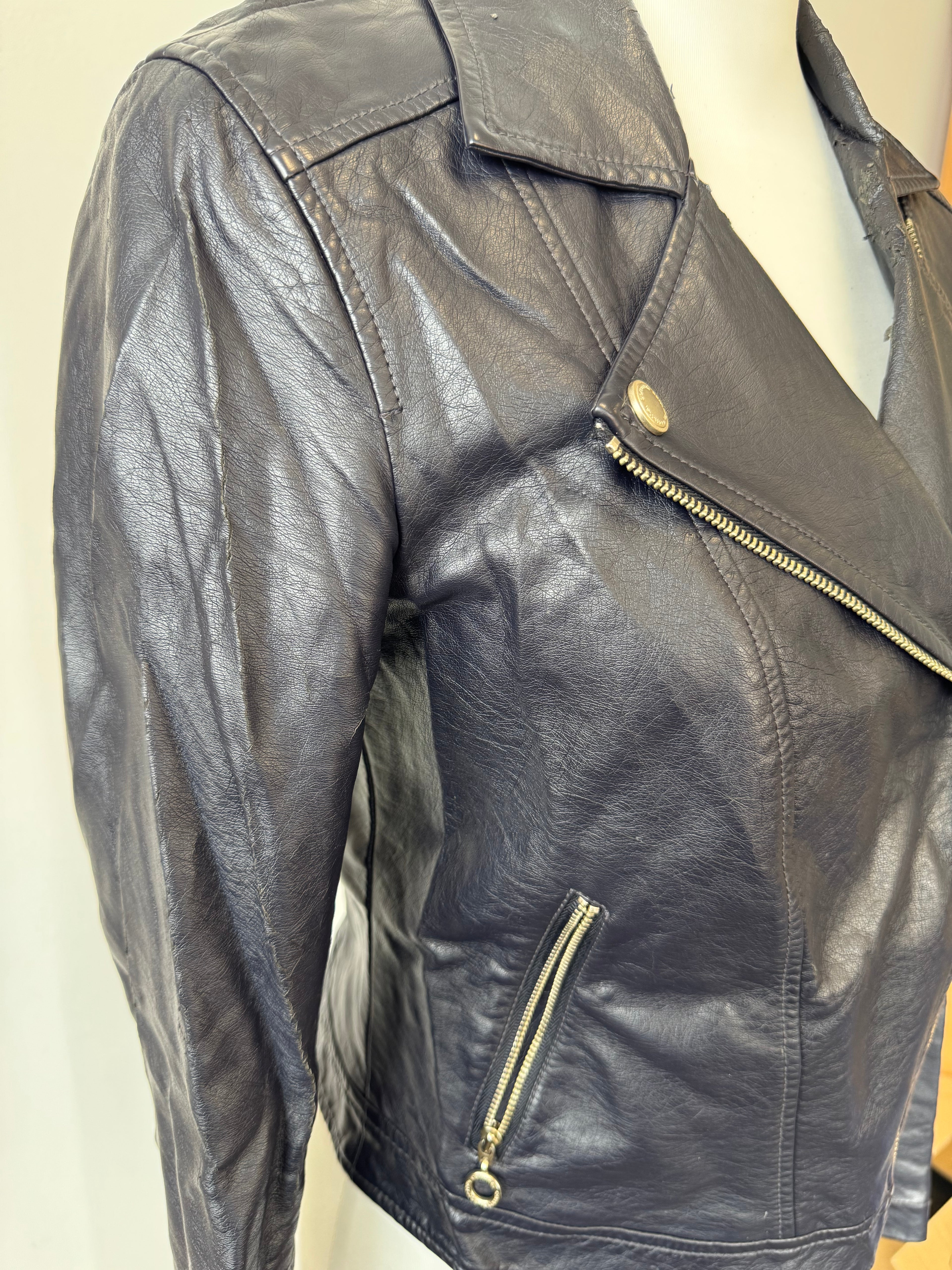 Comma faux-leather moto jacket black EU 36 – poor condition biker style