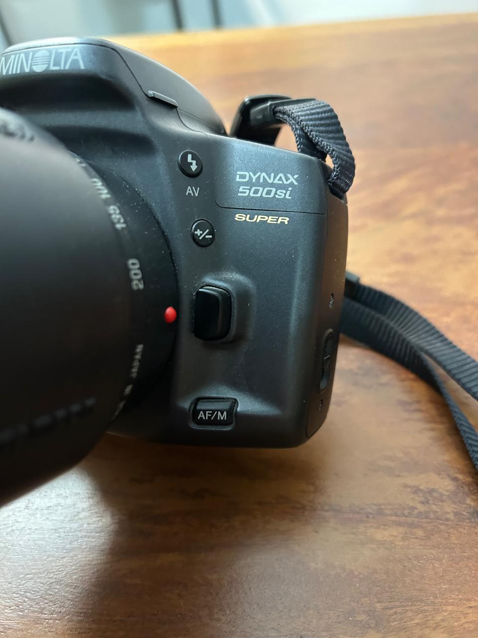 Minolta Dynax 500si SLR Kit + Tamron AF 28-200mm Lens Black Good Condition