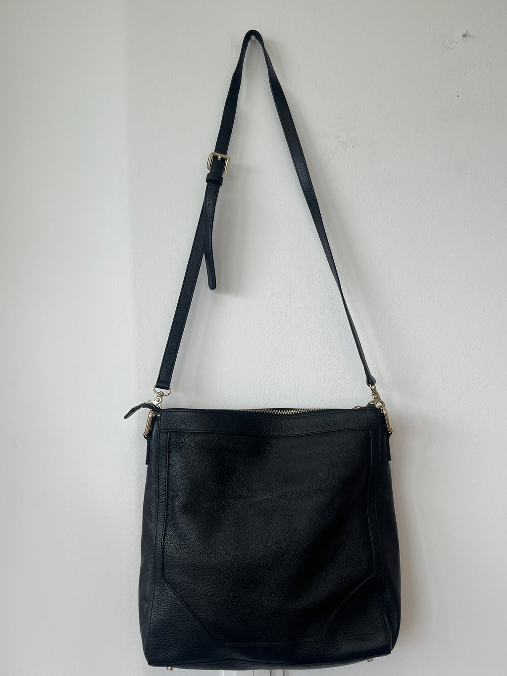 Coccinelle Schultertasche Schwarz Leder Mittel – Sehr Guter Zustand