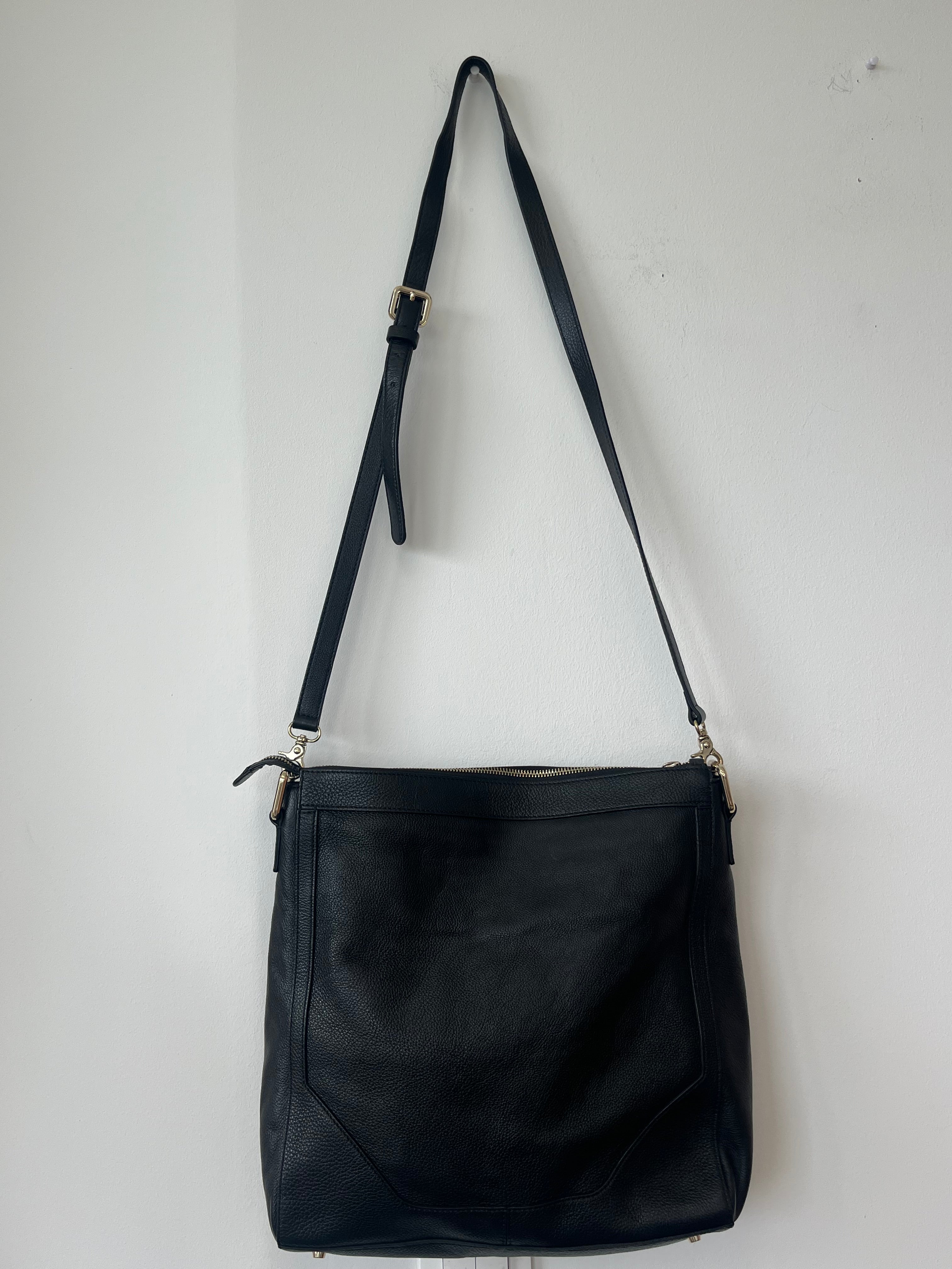 Coccinelle Schultertasche Schwarz Leder Mittel – Sehr Guter Zustand