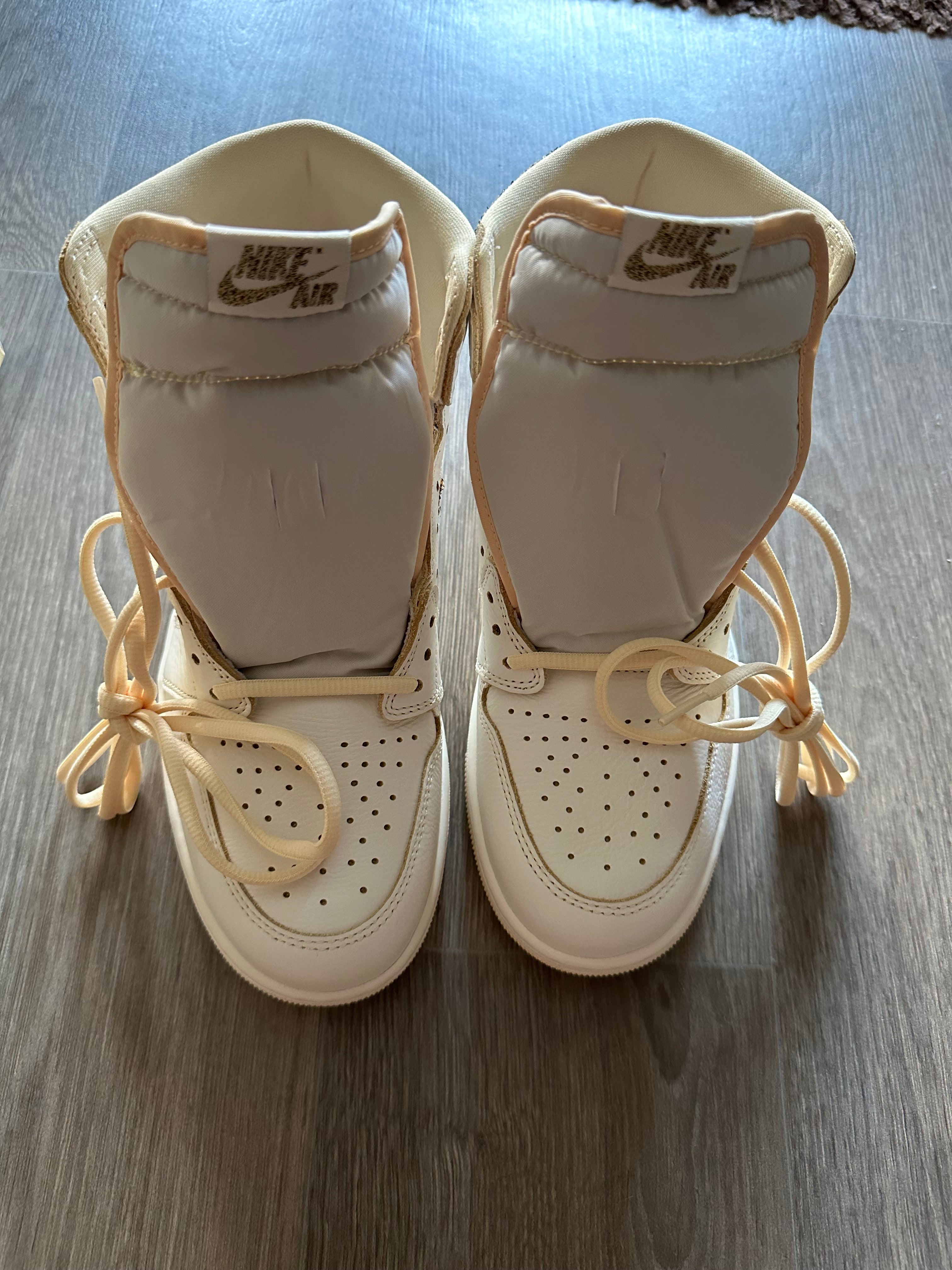 Nike Air Jordan 1 Retro High OG Vibrations of Naija 44.5 Neu OVP