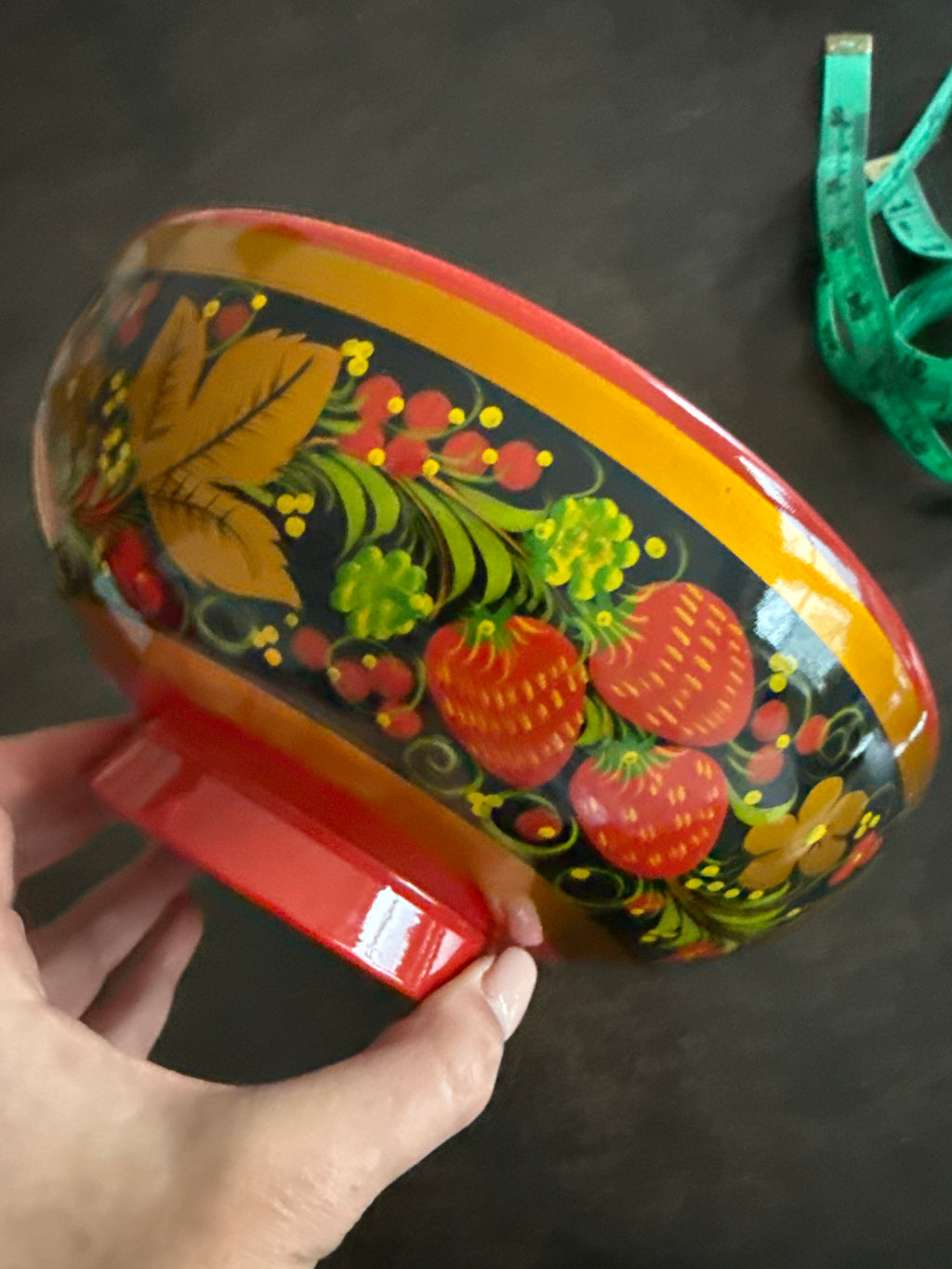 Handbemalte Khokhloma Holzschale 20 cm – Semyonov, Sehr guter Zustand