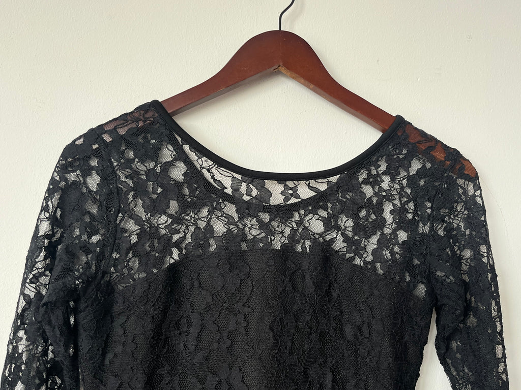 SIZE & NEEDLE Spitzenkleid – Schwarz, Gr. S, Sehr gut