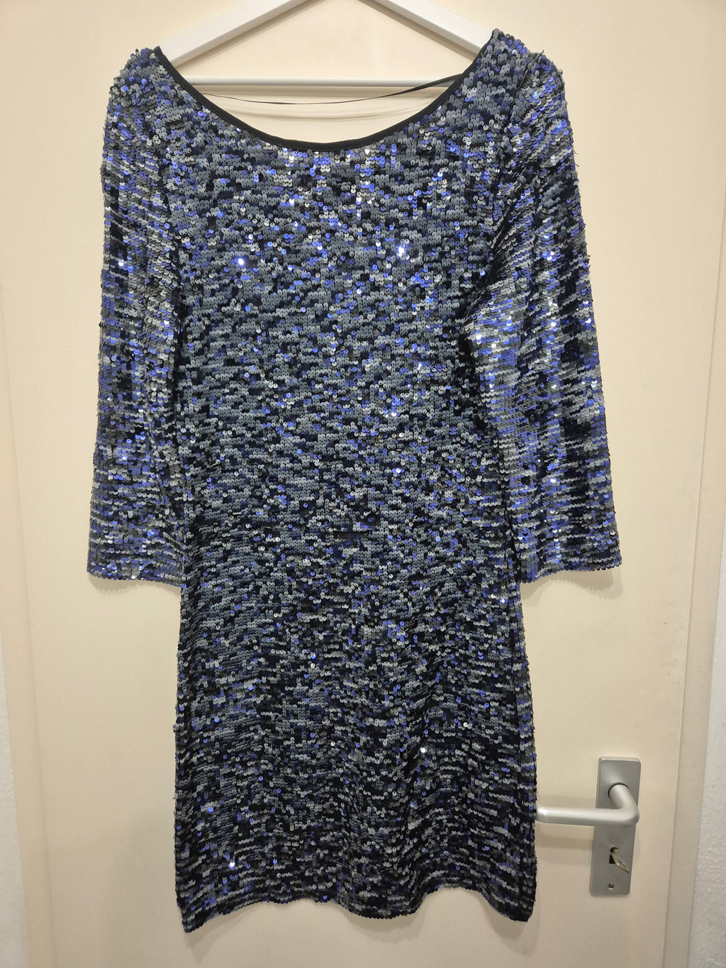 Pinko Sequin Mini Kleid – Blau/Silber, DE 36, Sehr guter Zustand