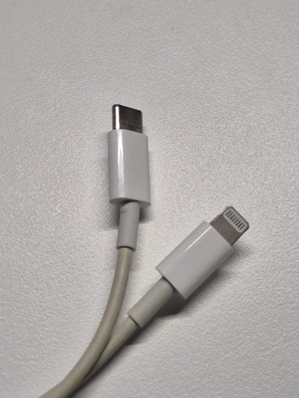 Original Apple USB-C auf Lightning Kabel 1m Weiß – guter Zustand