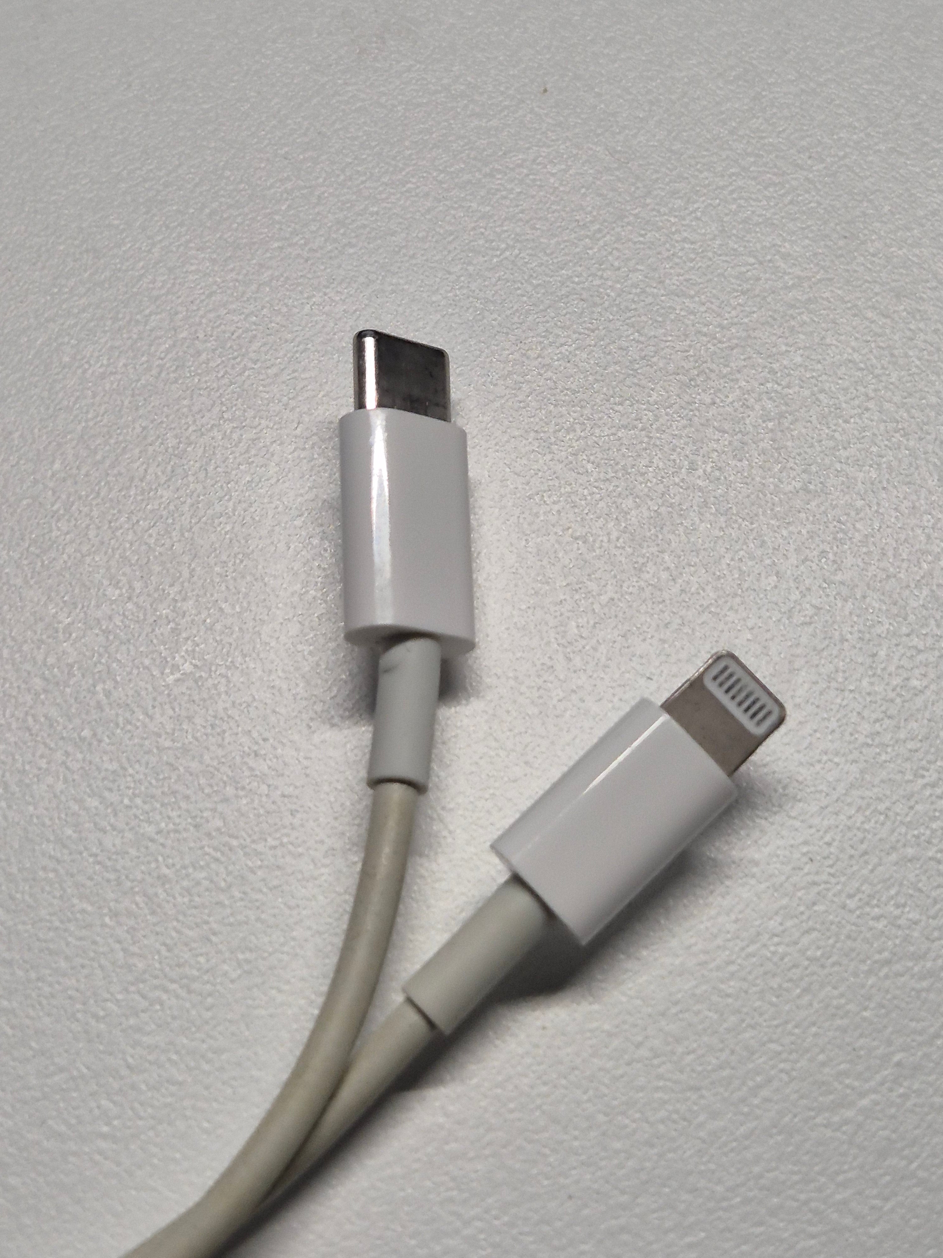 Original Apple USB-C auf Lightning Kabel 1m Weiß – guter Zustand