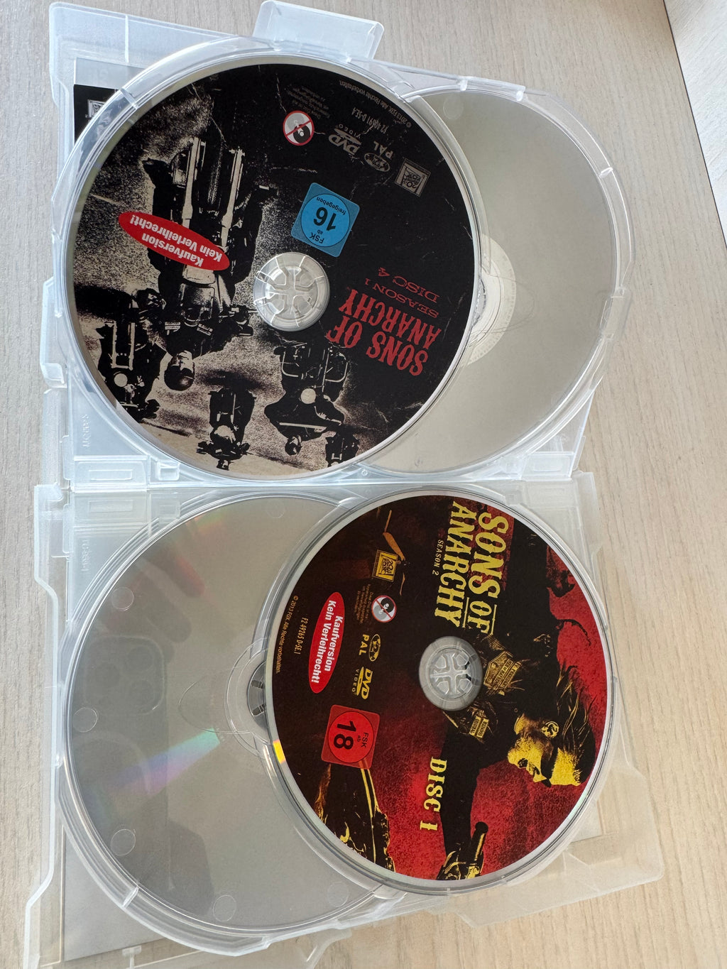 Sons of Anarchy Seasons 1-3 DVD Box Set + Patch, Region 2, Good Condition