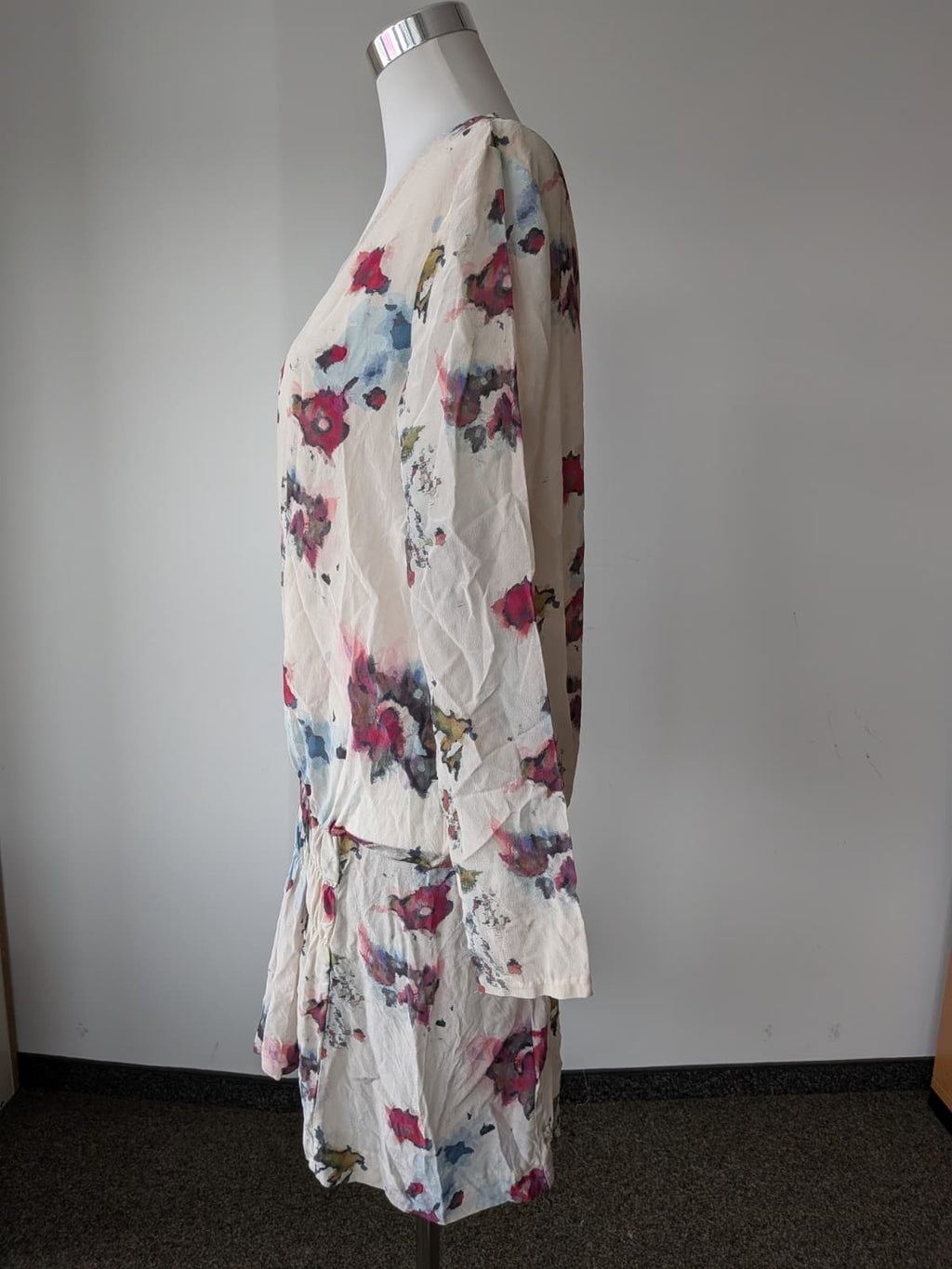Julie Brandt Mari Dress – 100% Silk, Multicolor Floral, Size 38, Good Condition