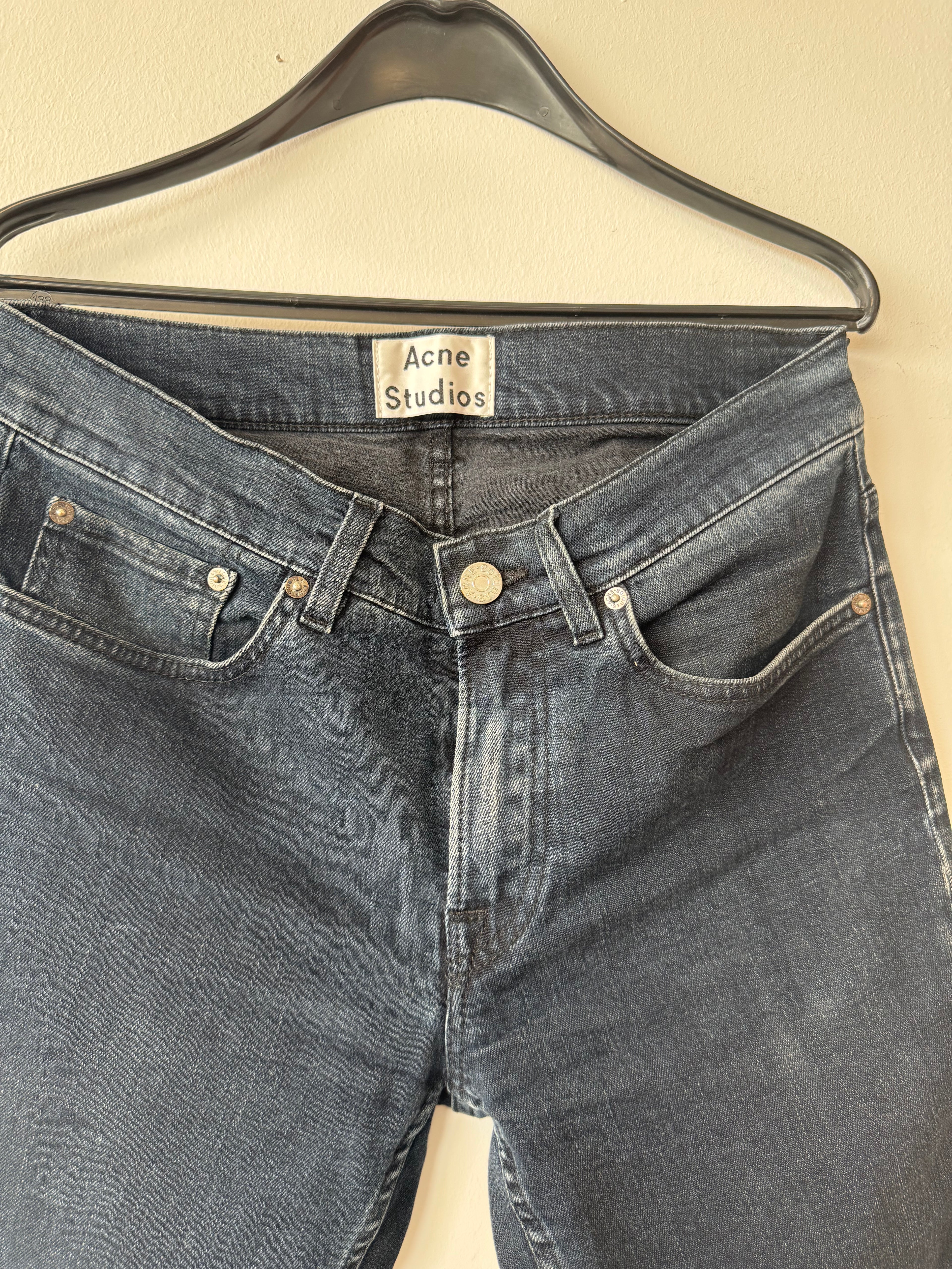 Acne Studios Ace Jeans 28/32 Blau-Schwarz – Guter Zustand