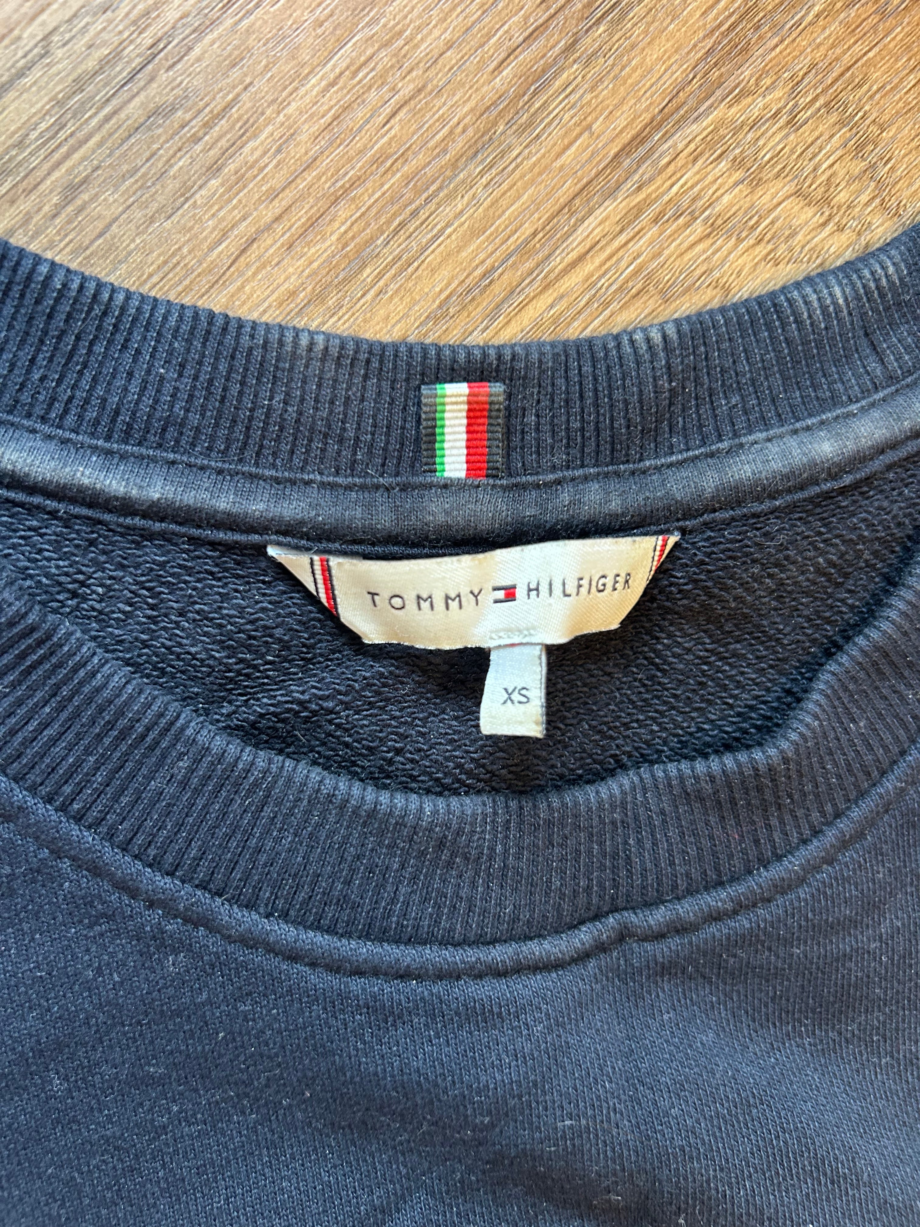 Tommy Hilfiger Crest Logo Sweatshirt | XS | Navy | Goldstickerei | Sehr gut