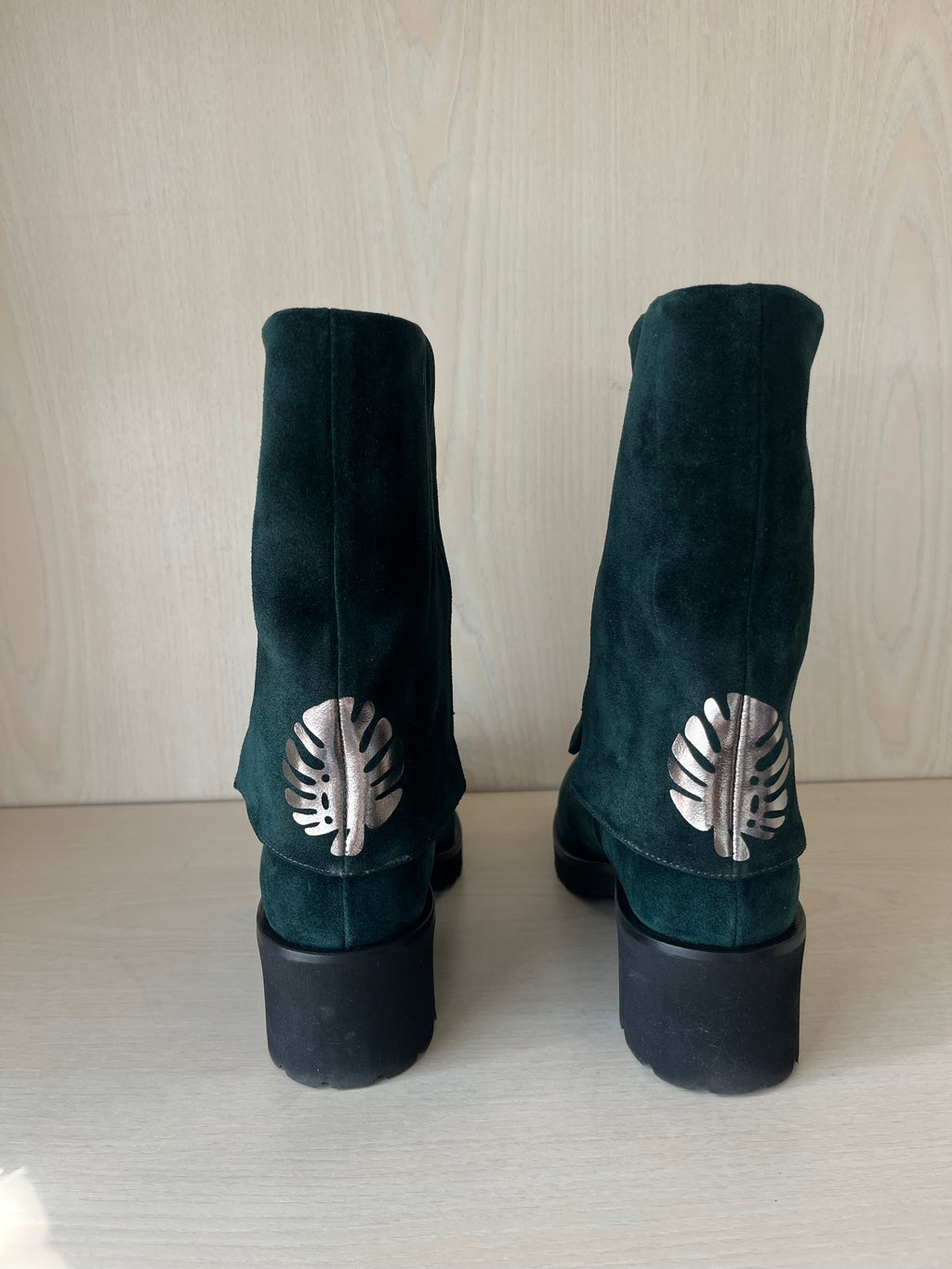 Giorgio Fabiani Stiefeletten Grün Wildleder 37.5 EU Sehr Gut