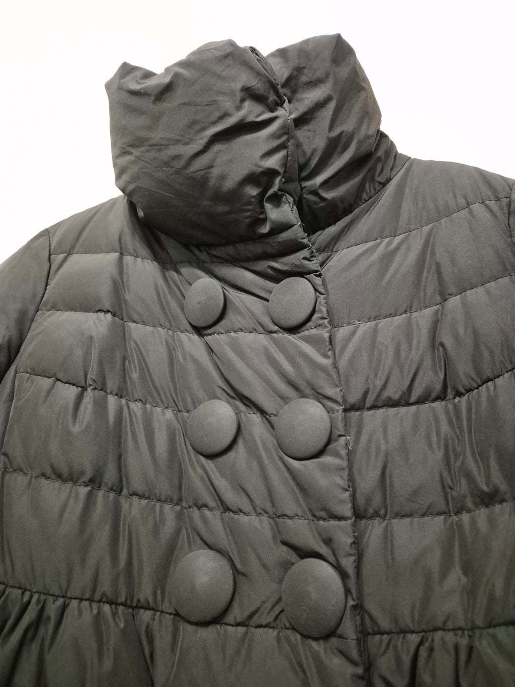 Moncler Flammette Down Coat – Black, Size M, Good Condition