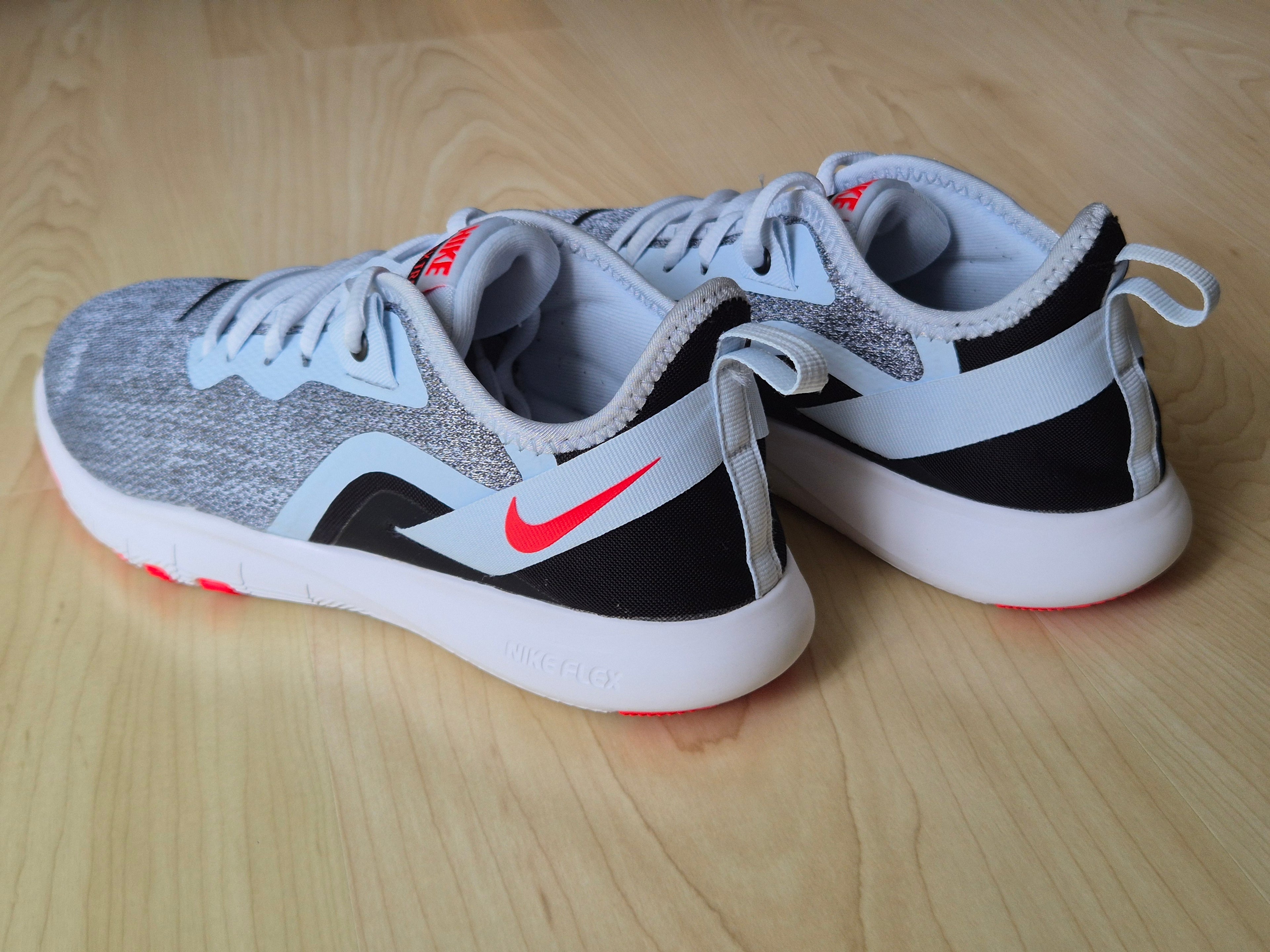Nike Flex Trainer 9 Damen EU 40 Grau/Blau/Rot – sehr guter Zustand
