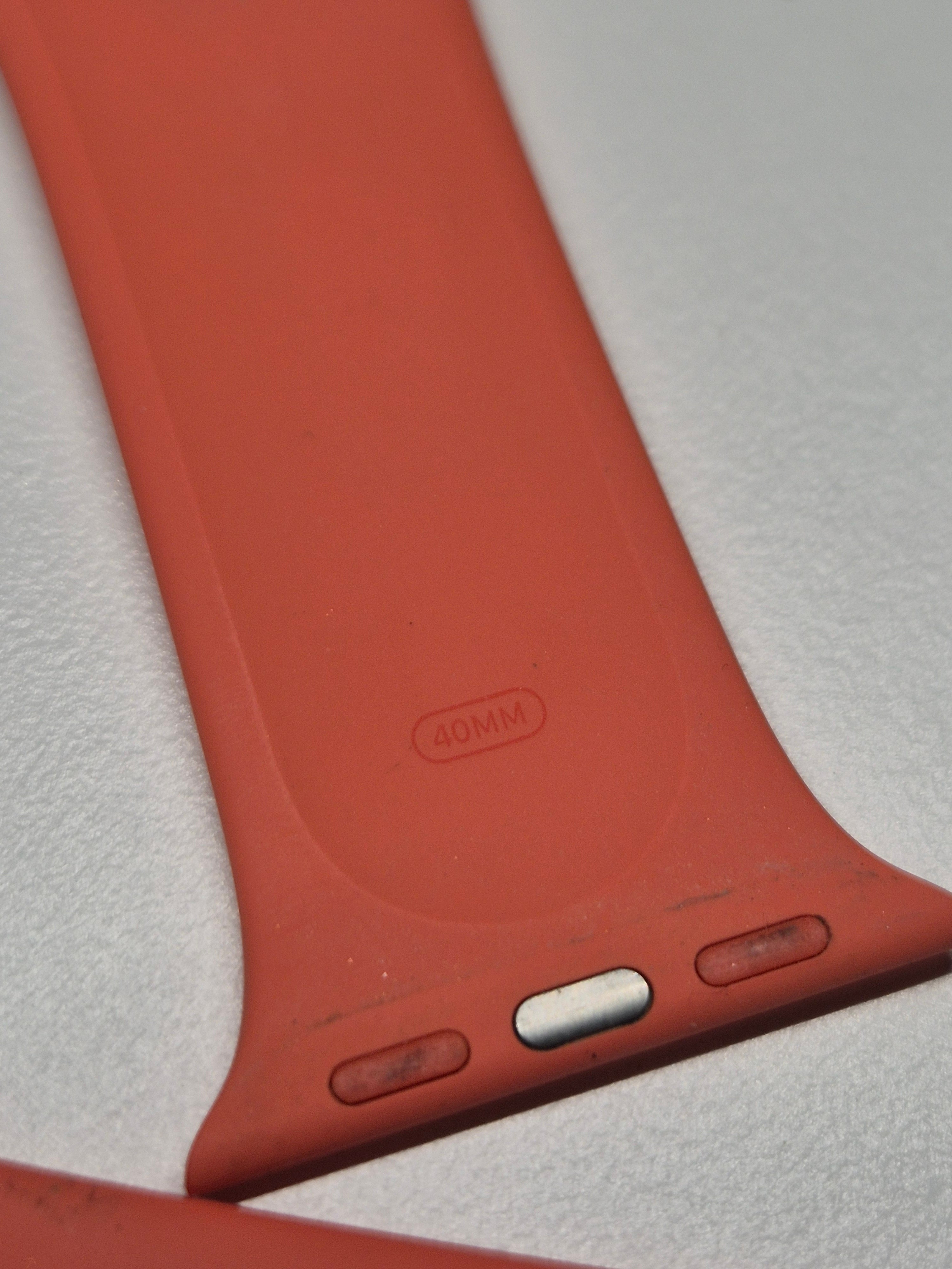 Genuine Apple Watch Sport Band 40mm – Camellia Orange – Good Condition