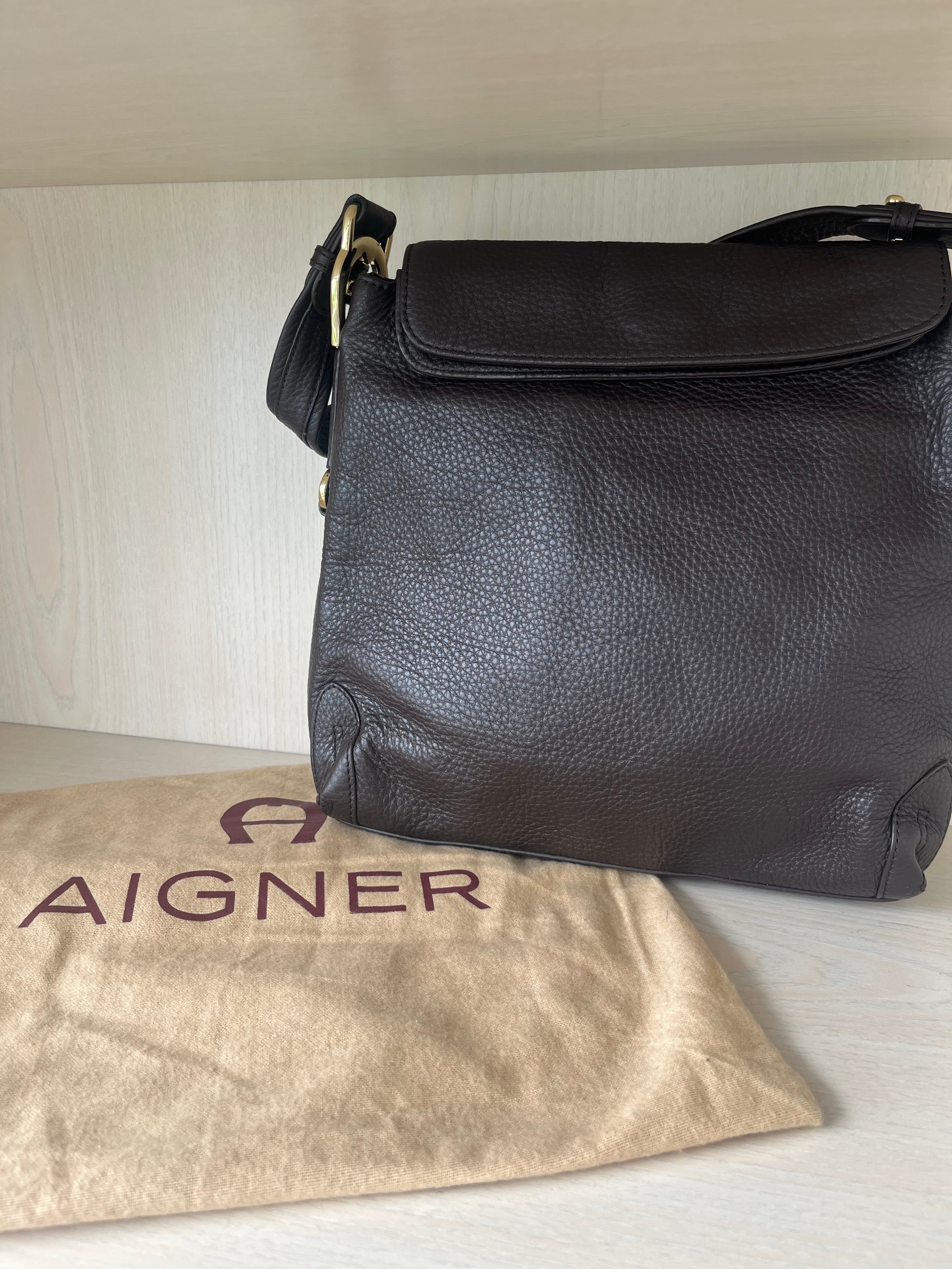 Aigner Lana Shoulder Bag, Espresso Brown Pebbled Leather, Very Good Condition