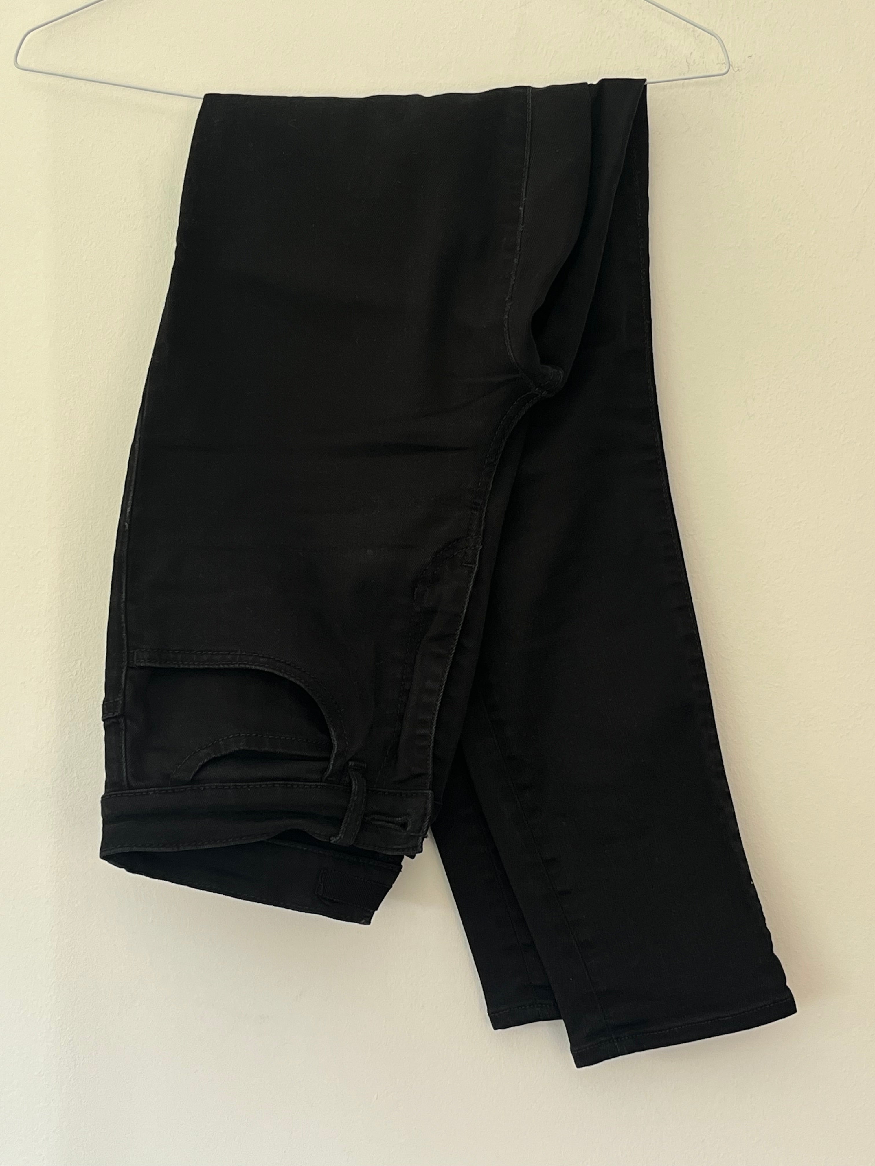 Hugo Boss Women's Skinny Black Denim Jeans W27 – Good Condition
