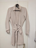 ONLY “Drapey” Trenchcoat, Beige, Gr. 38 (EU M), Gürtel, sehr guter Zustand