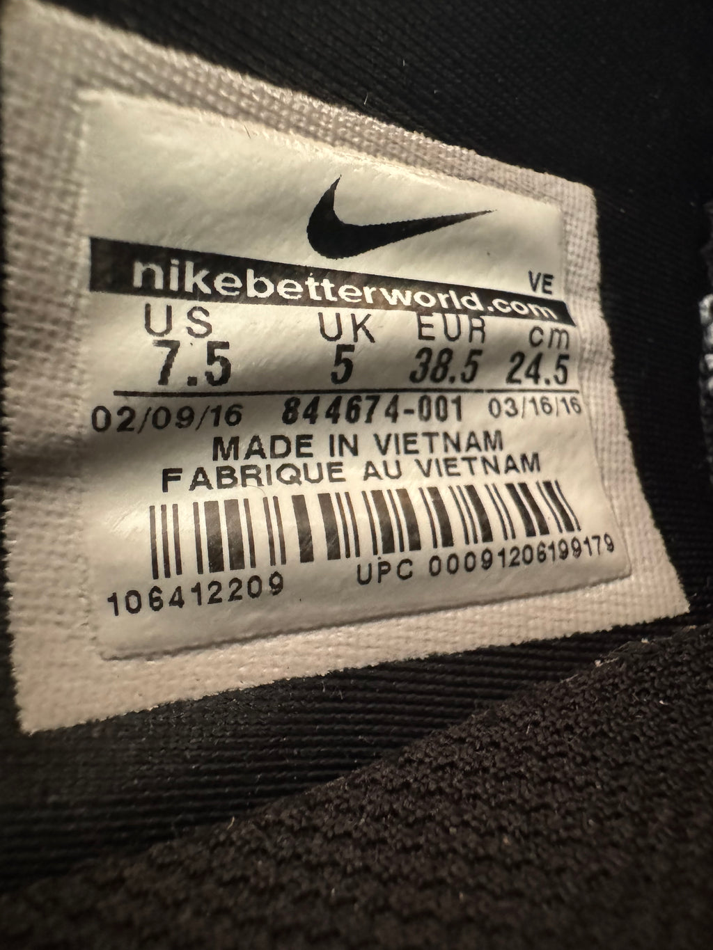 Nike Dual Fusion HIT Trainingsschuhe – Schwarz/Grau, Gr. 38.5, Gebraucht