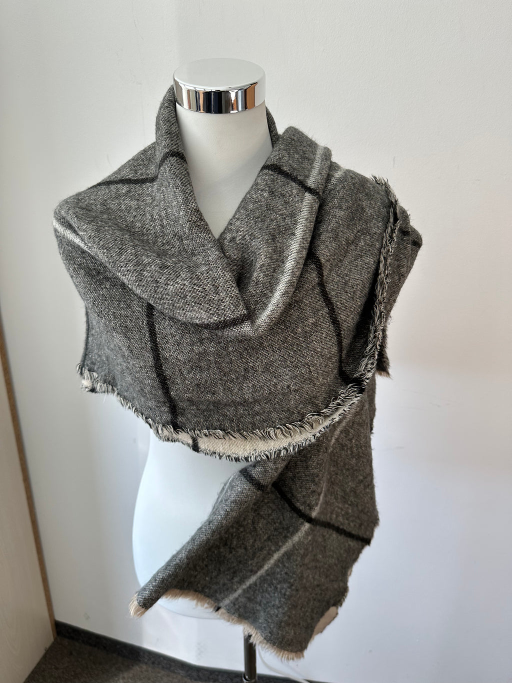 Wendeschal – Italian Wool, Grau/Beige, ca. 192×82 cm, Generic, neuwertig